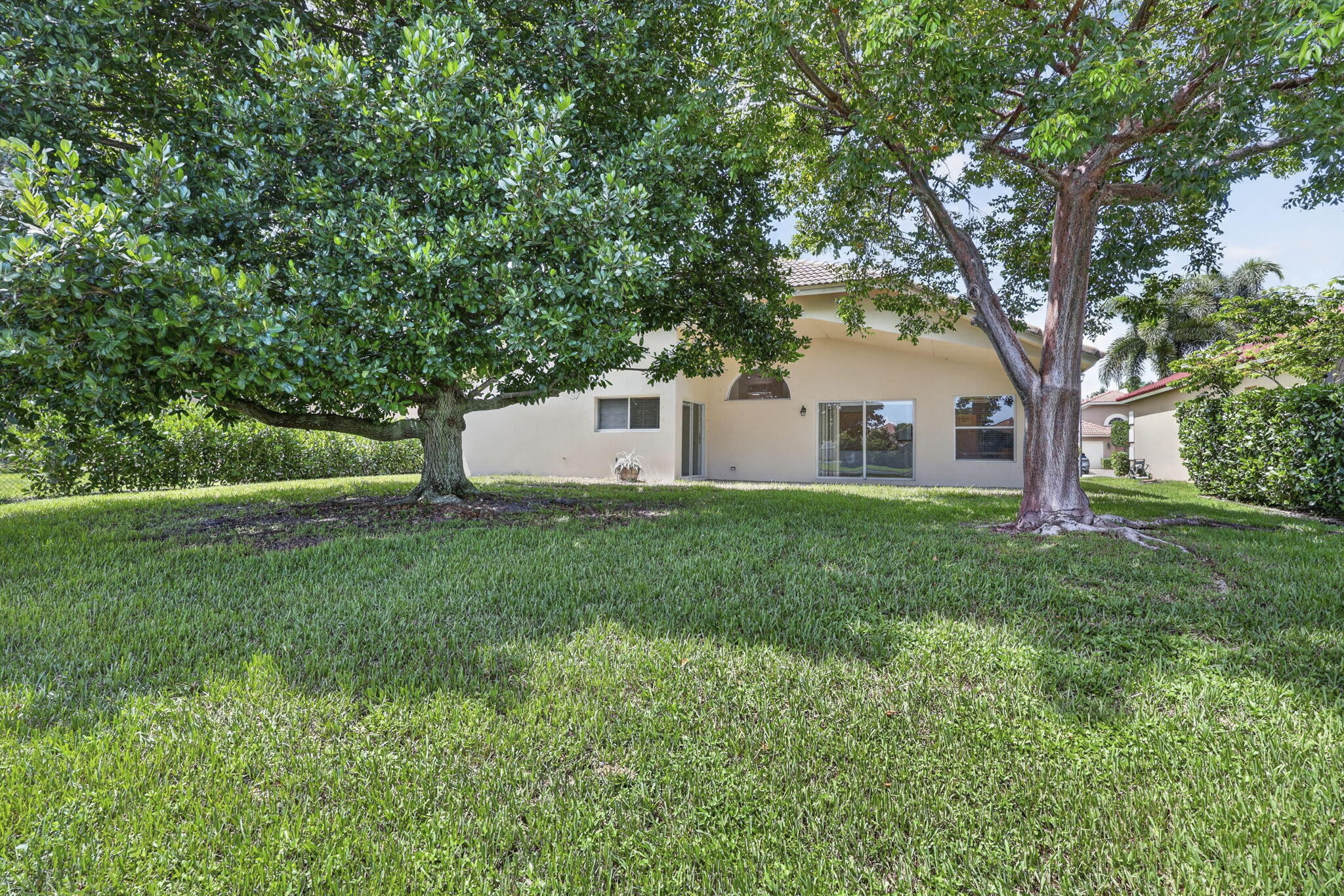 4003 W Hamilton, West Palm Beach FL 33411