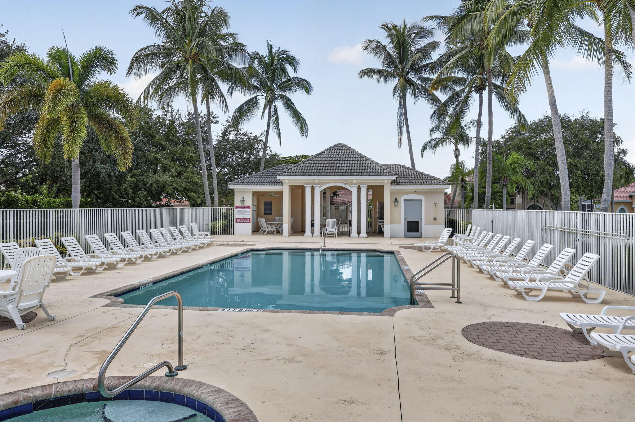 4003 W Hamilton, West Palm Beach FL 33411