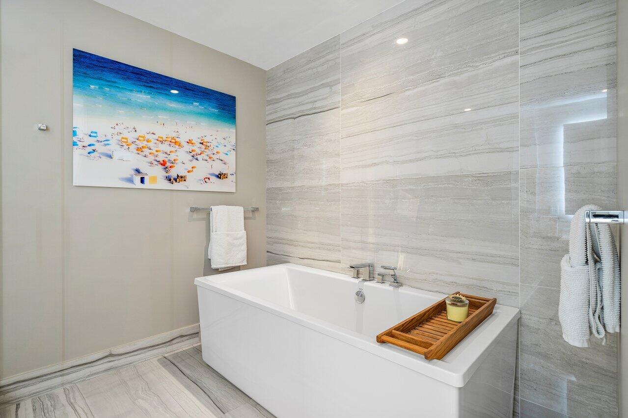 155 E Boca Raton #1015, Boca Raton FL 33432
