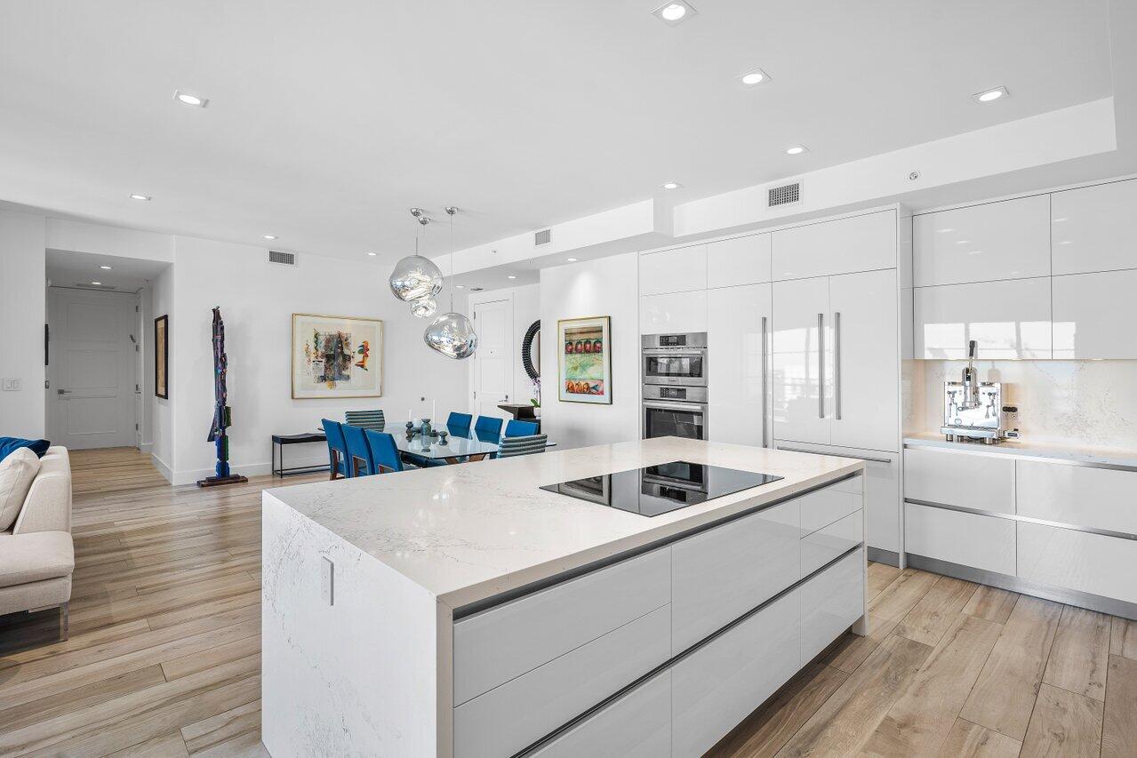 155 E Boca Raton #1015, Boca Raton FL 33432