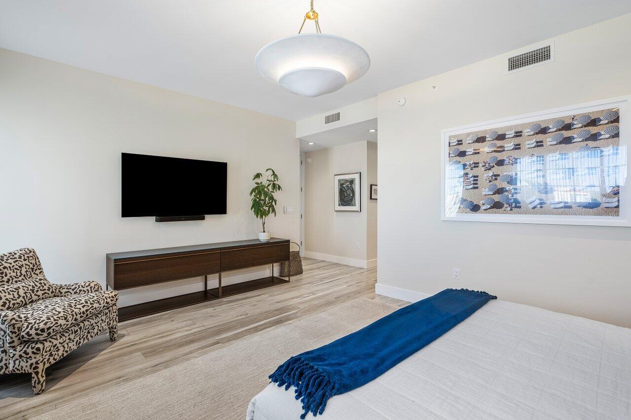 155 E Boca Raton #1015, Boca Raton FL 33432