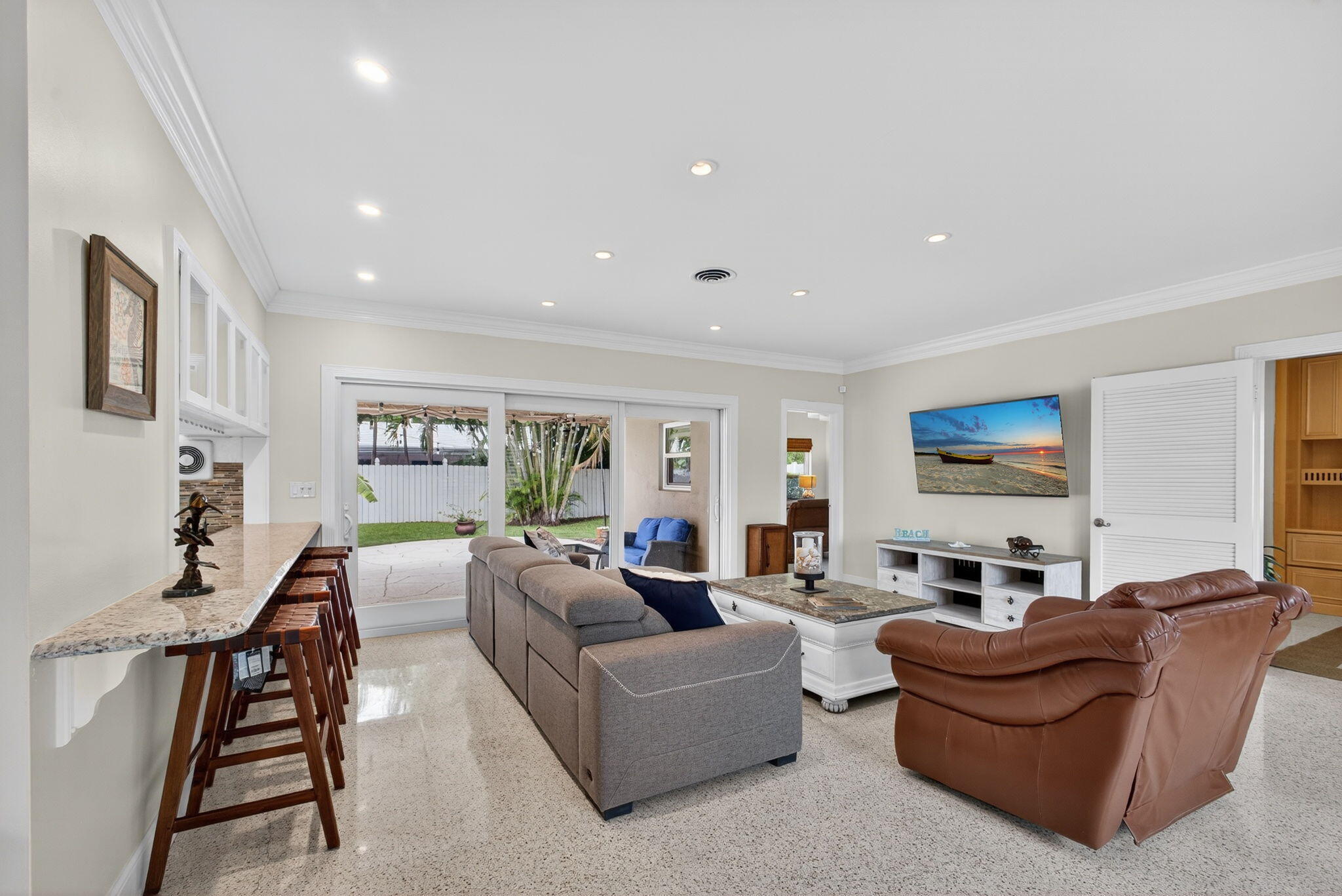 1206 DOLPHIN, Singer Island FL 33404
