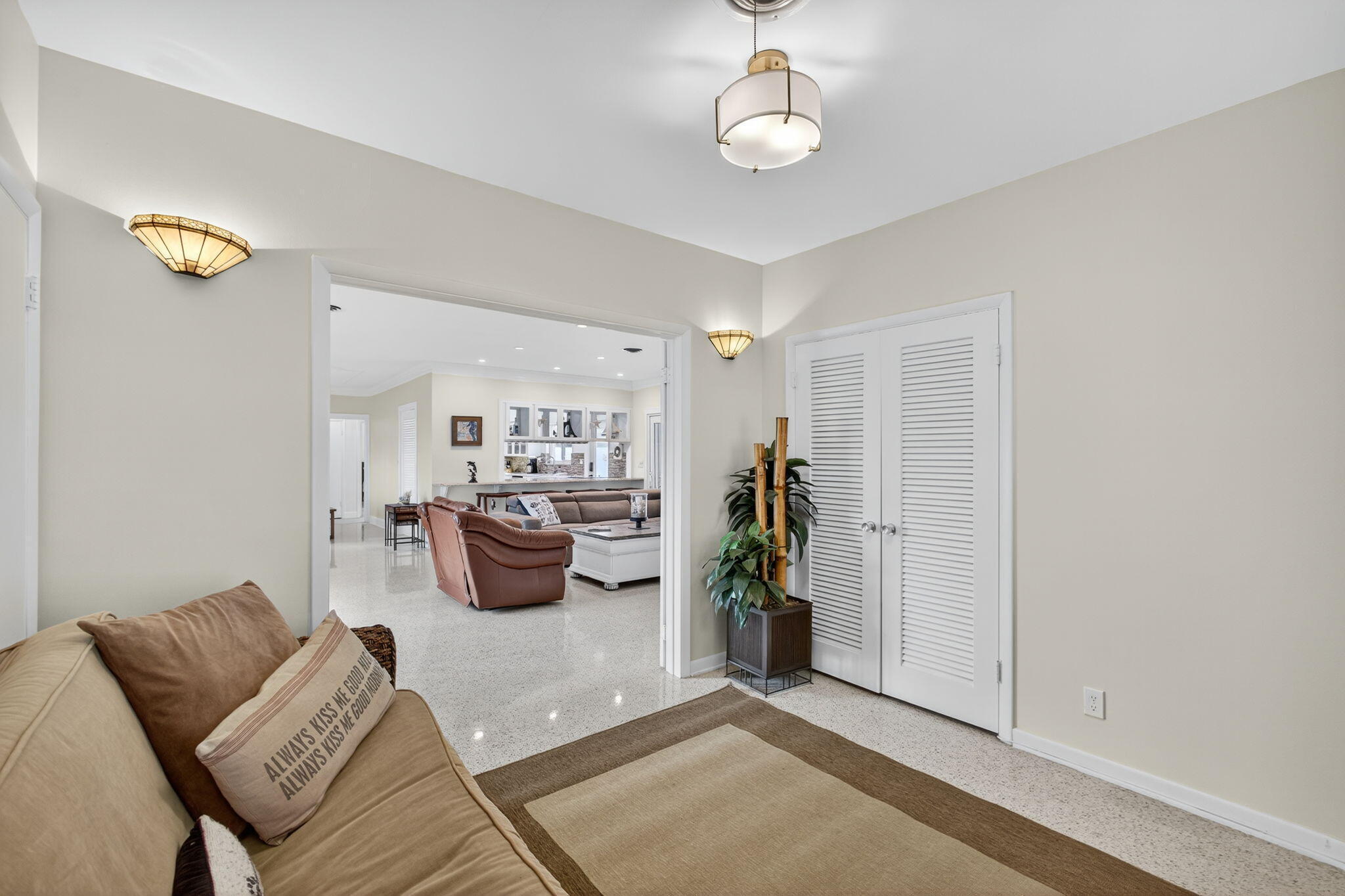 1206 DOLPHIN, Singer Island FL 33404