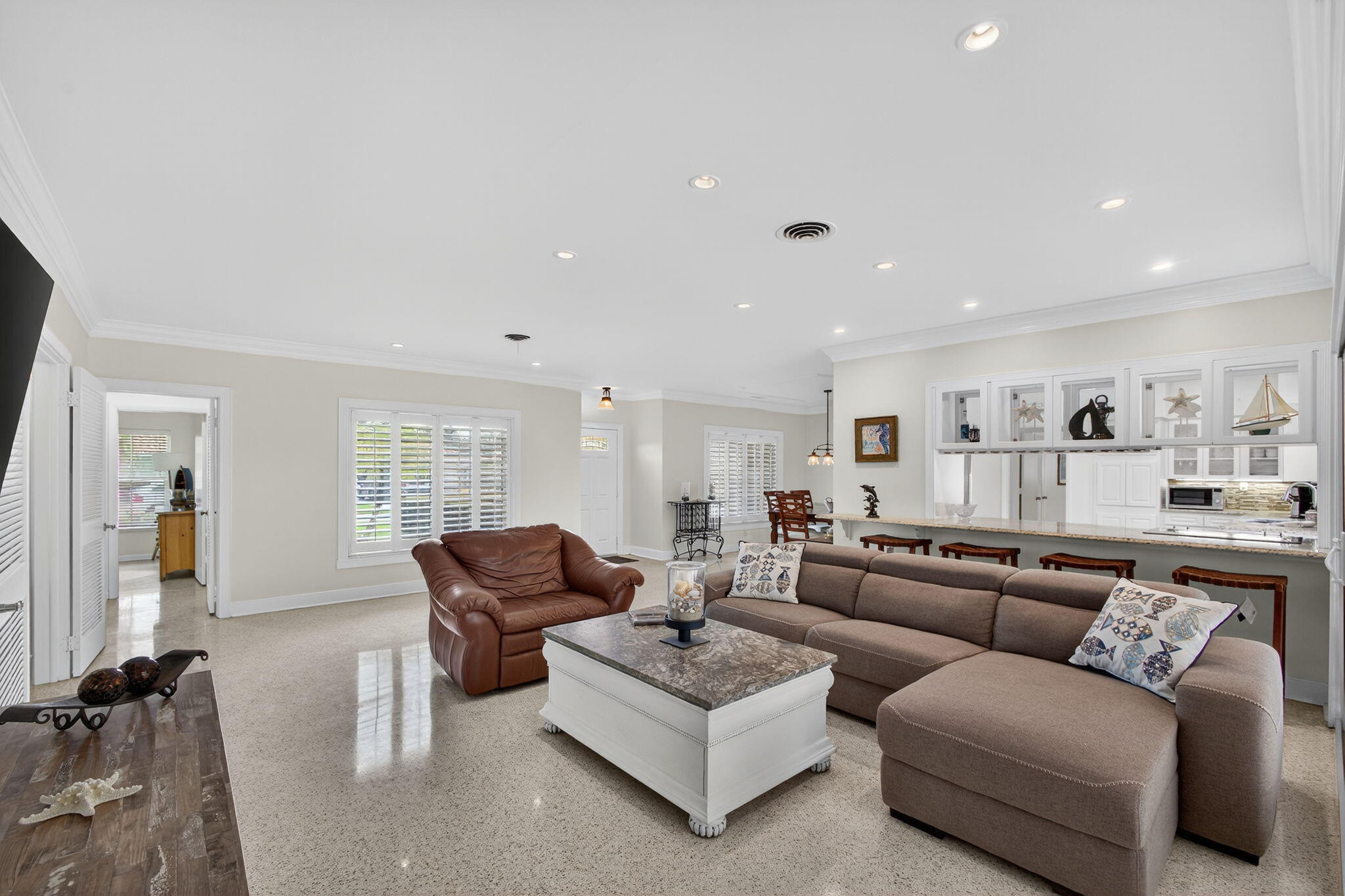 1206 DOLPHIN, Singer Island FL 33404