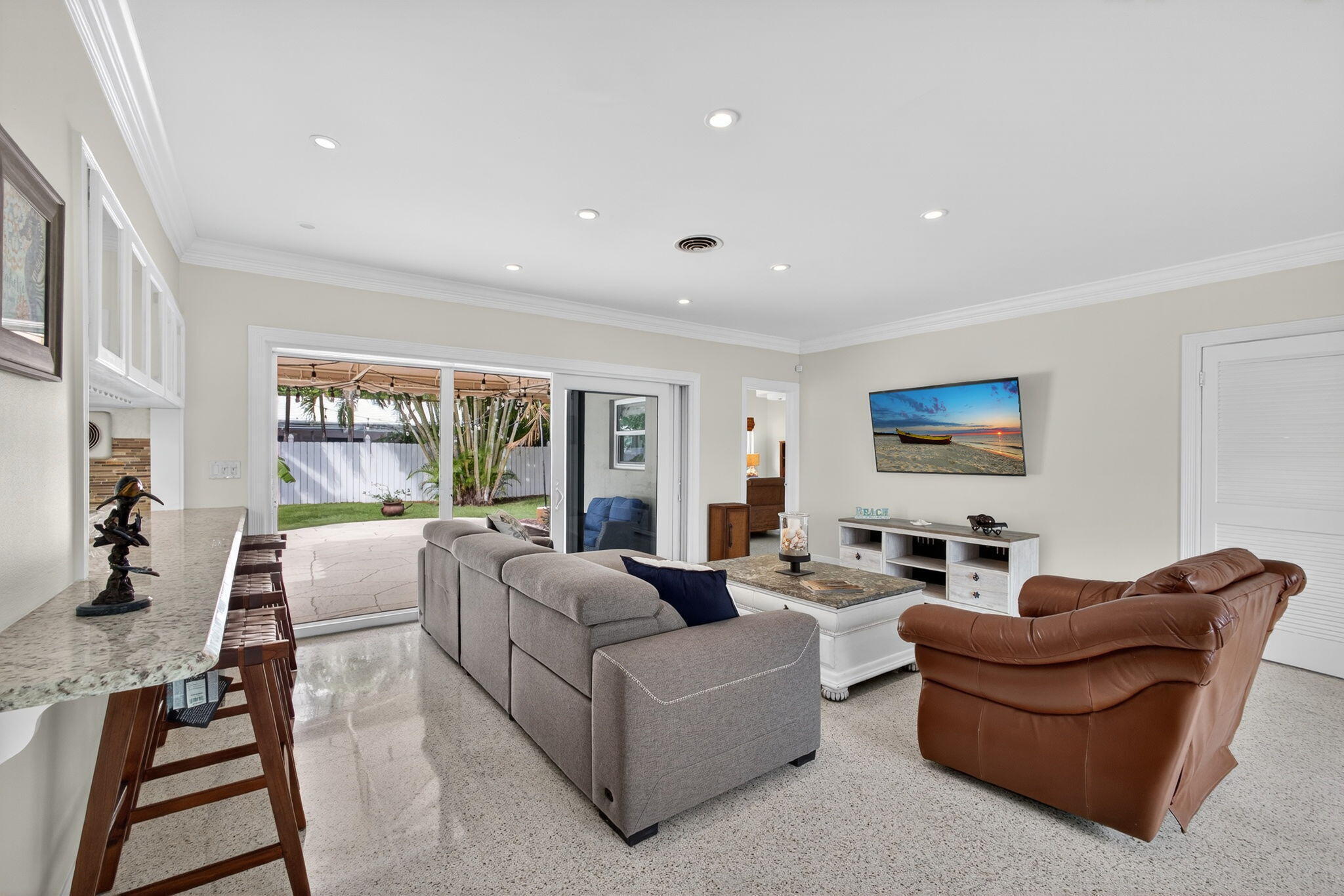 1206 DOLPHIN, Singer Island FL 33404