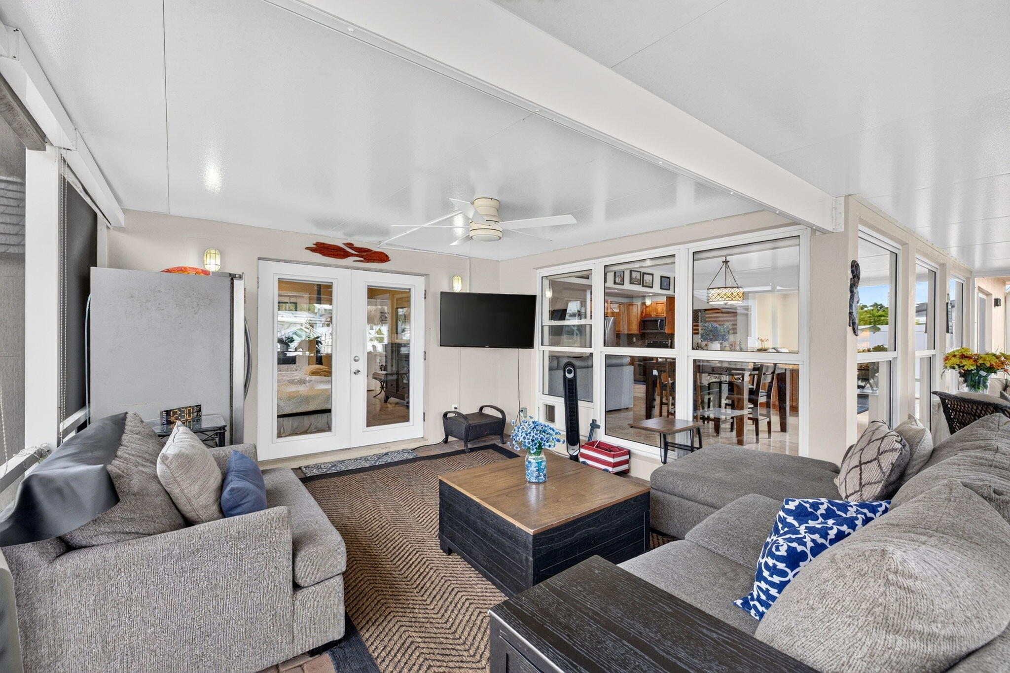 943 NAUTILUS, Dania Beach FL 33004