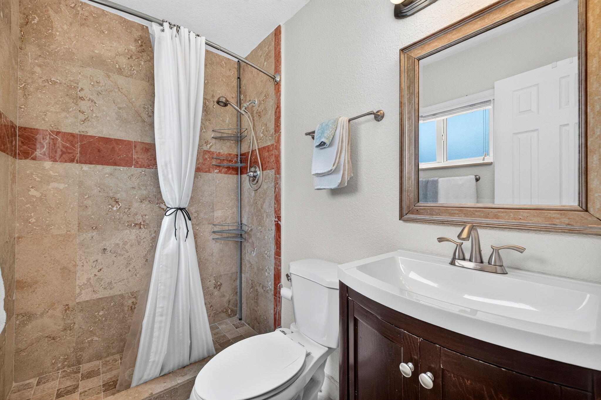 943 NAUTILUS, Dania Beach FL 33004