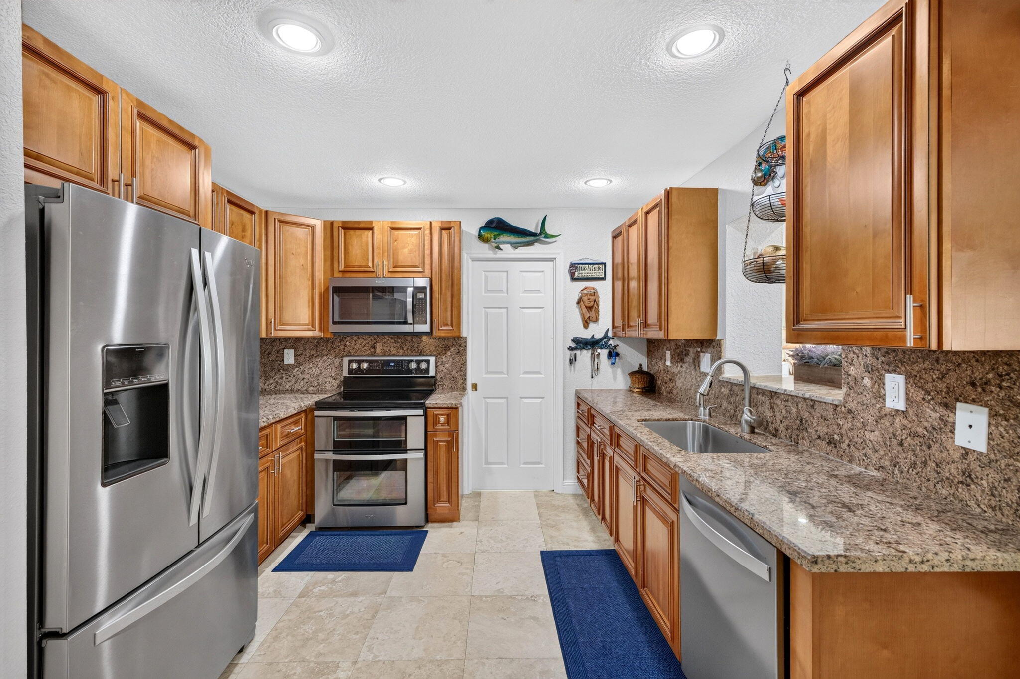943 NAUTILUS, Dania Beach FL 33004
