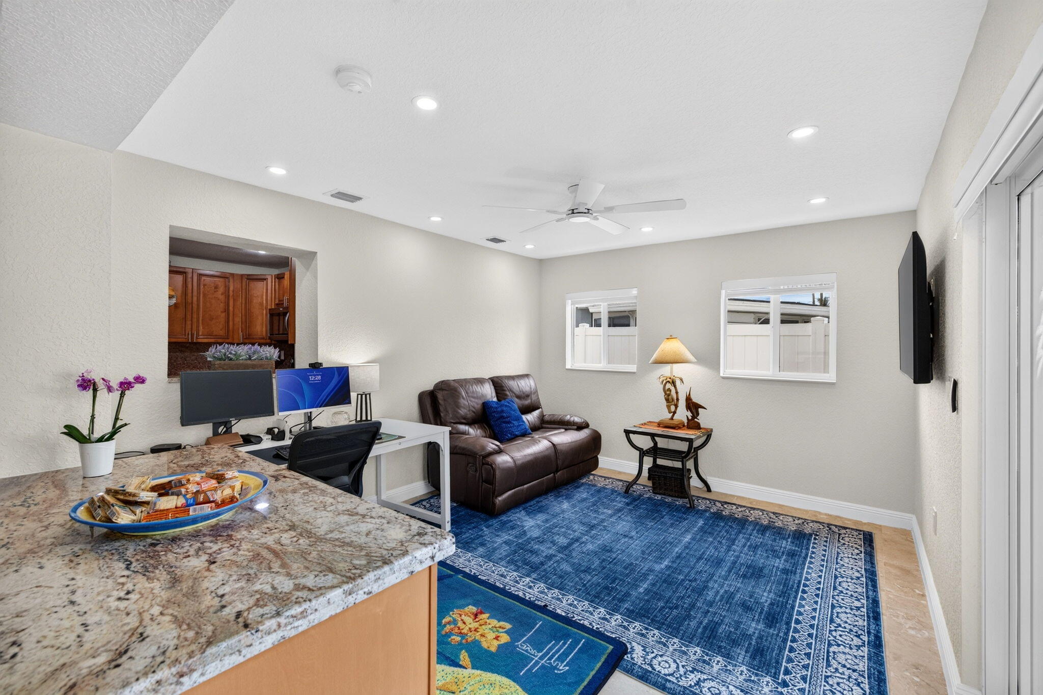 943 NAUTILUS, Dania Beach FL 33004