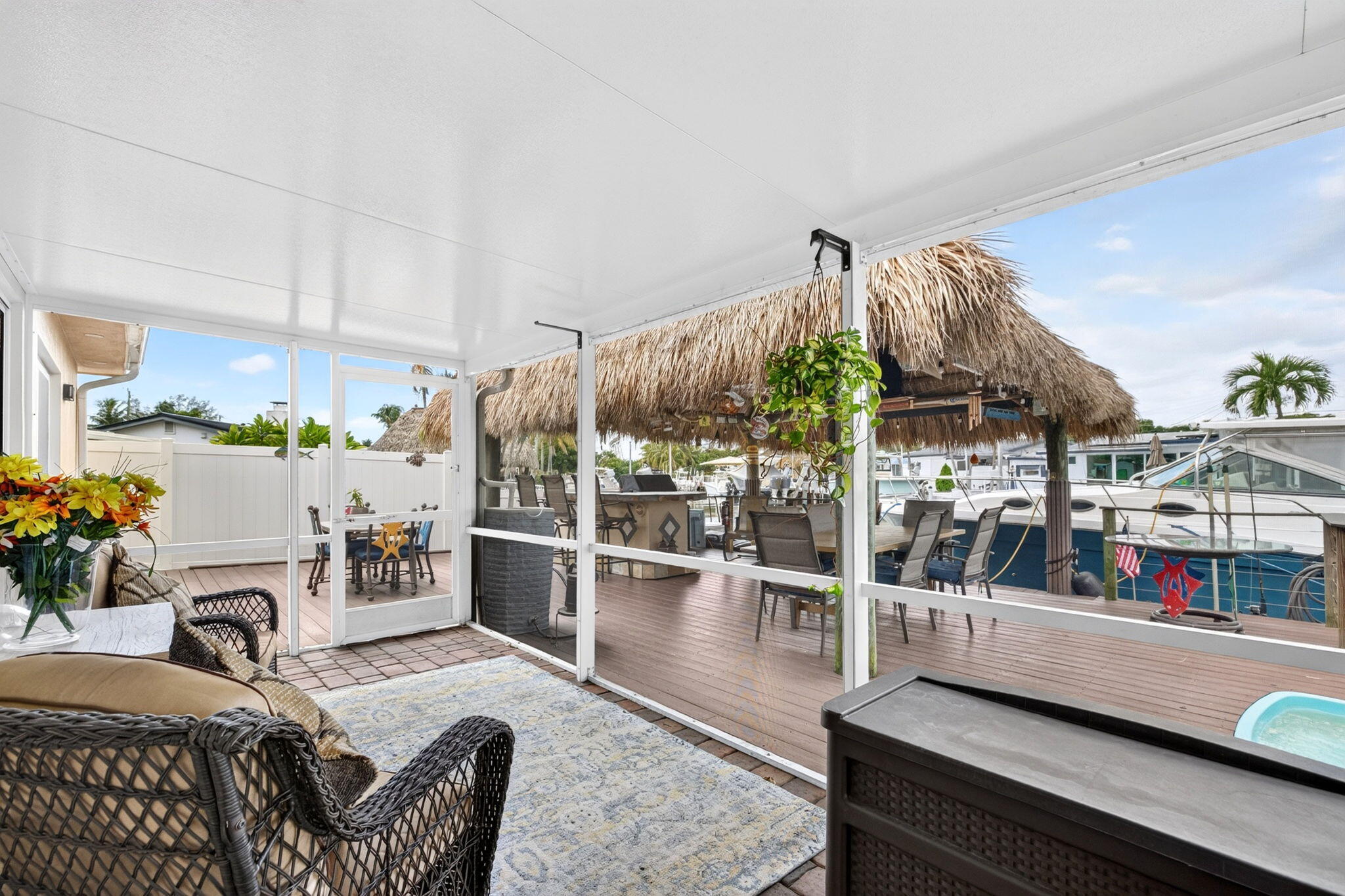 943 NAUTILUS, Dania Beach FL 33004
