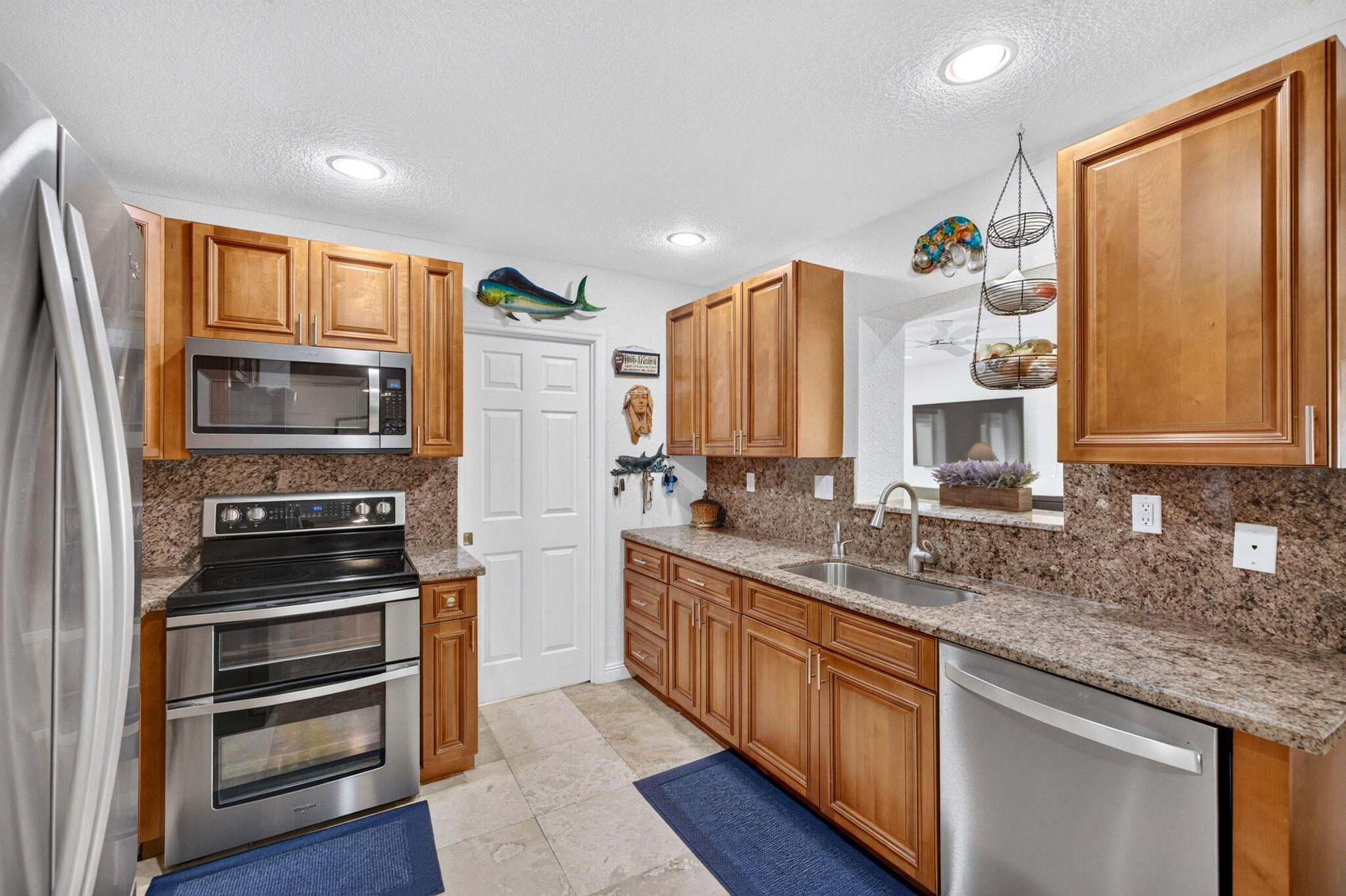 943 NAUTILUS, Dania Beach FL 33004