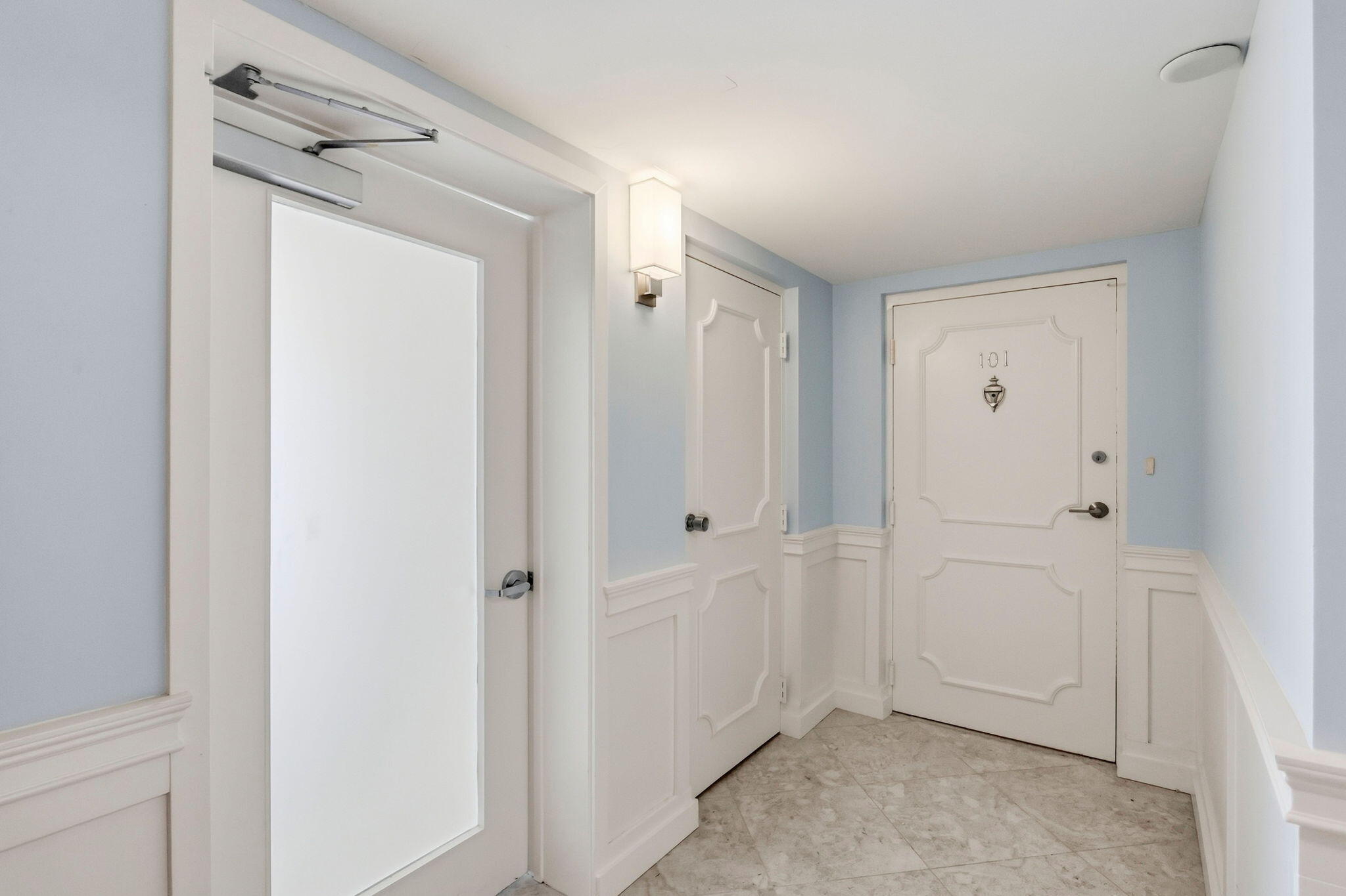6885 N OCEAN #1010, Ocean Ridge FL 33435