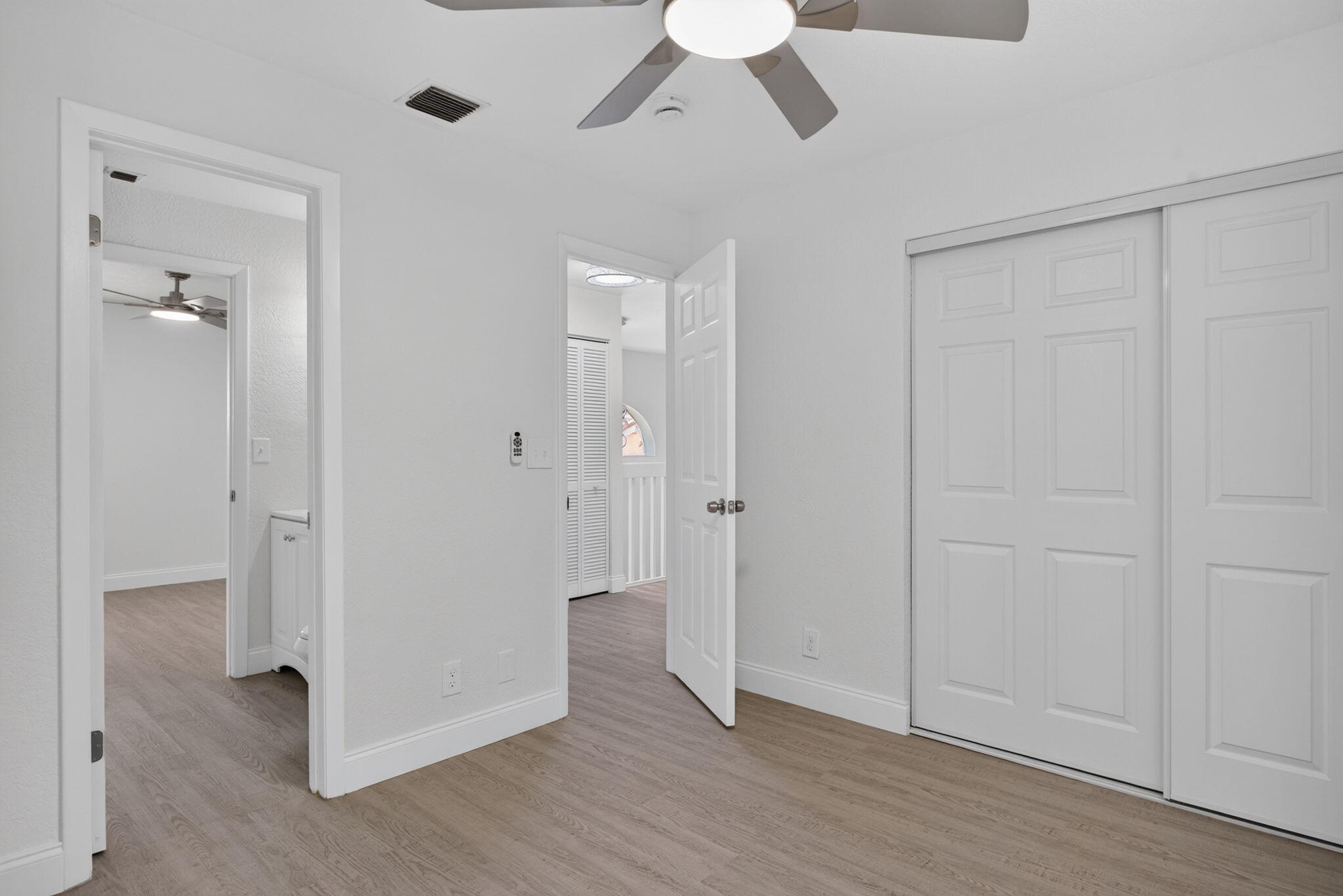 11451 LAKEVIEW #3A, Coral Springs FL 33071