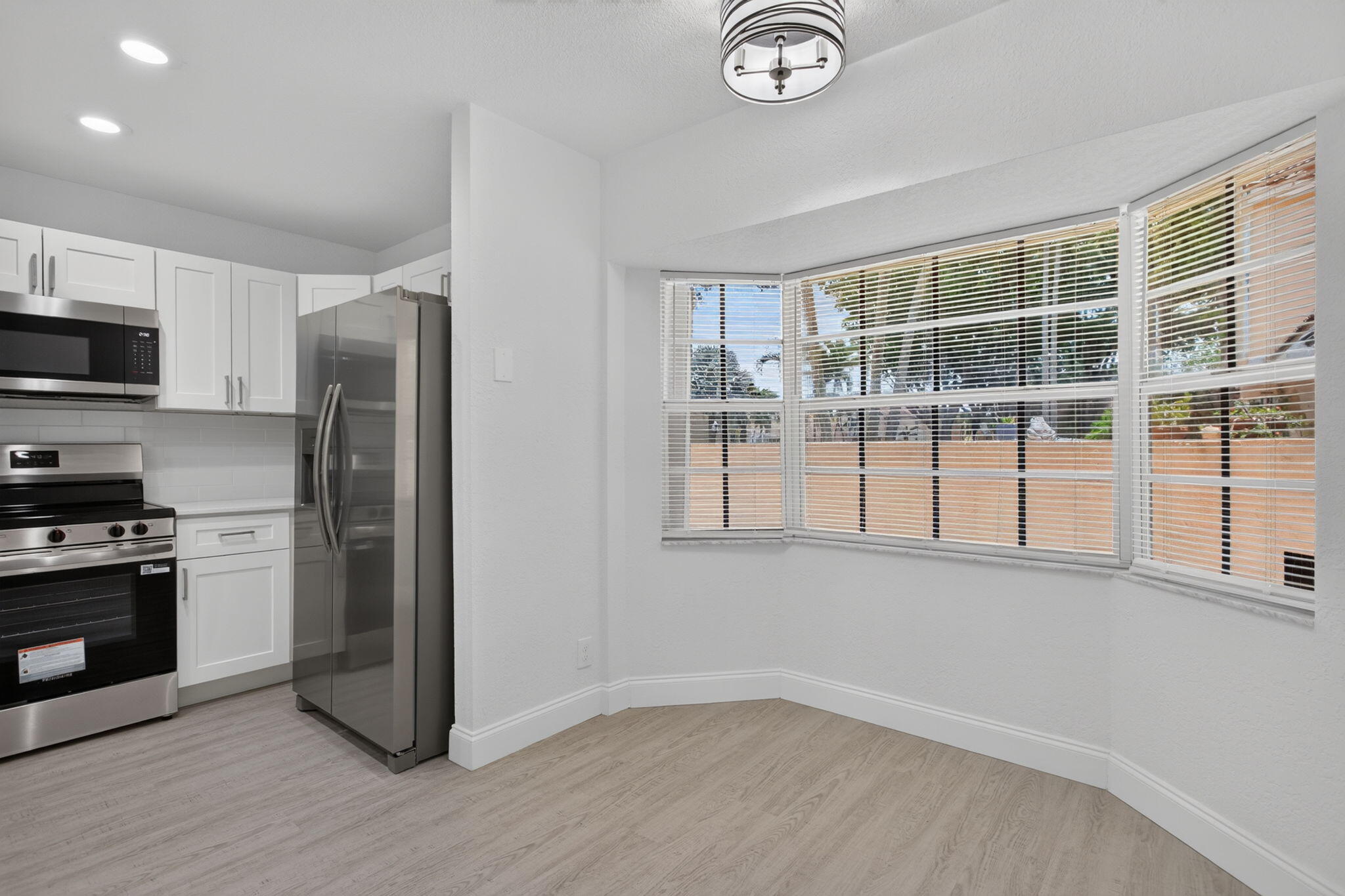 11451 LAKEVIEW #3A, Coral Springs FL 33071