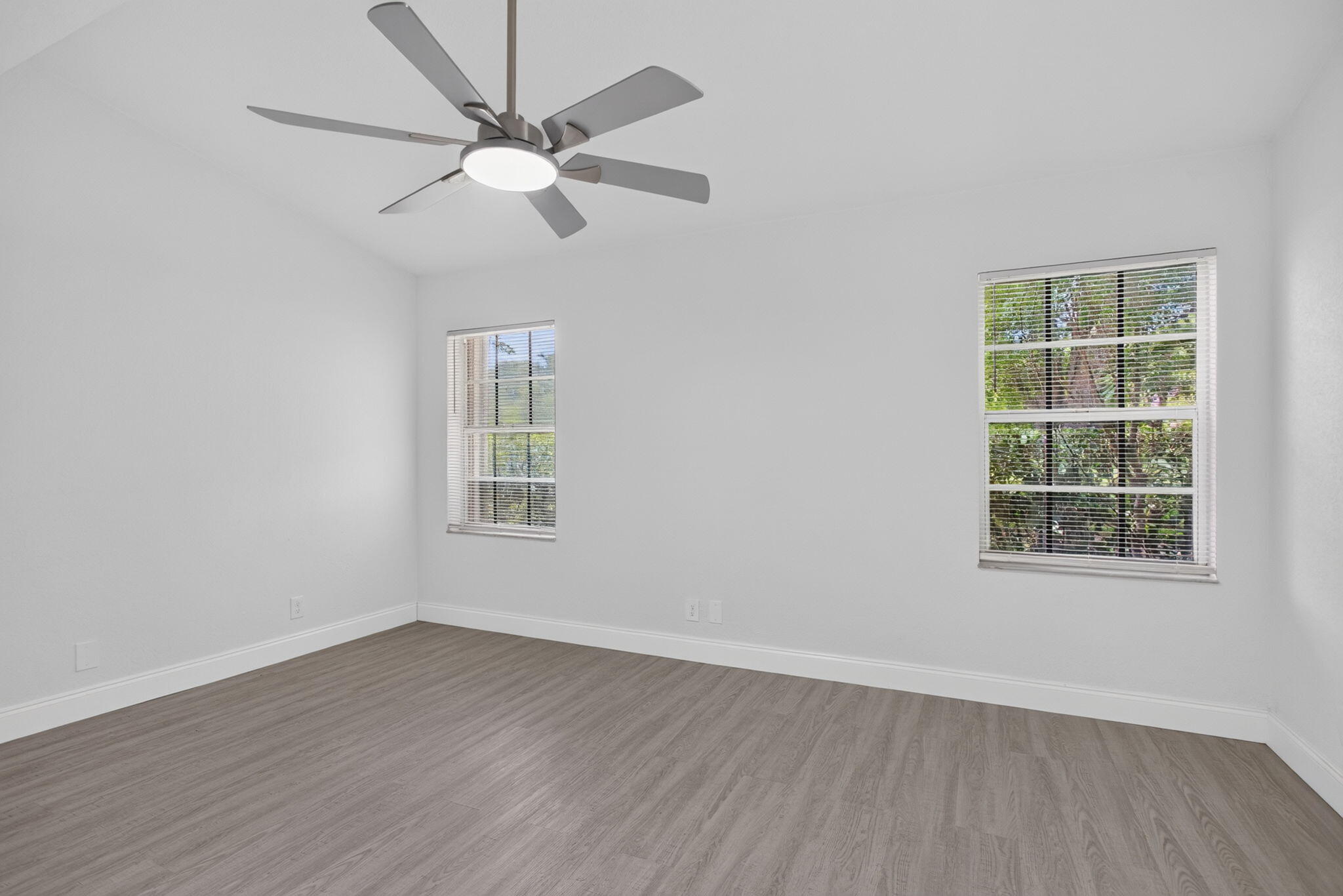 11451 LAKEVIEW #3A, Coral Springs FL 33071