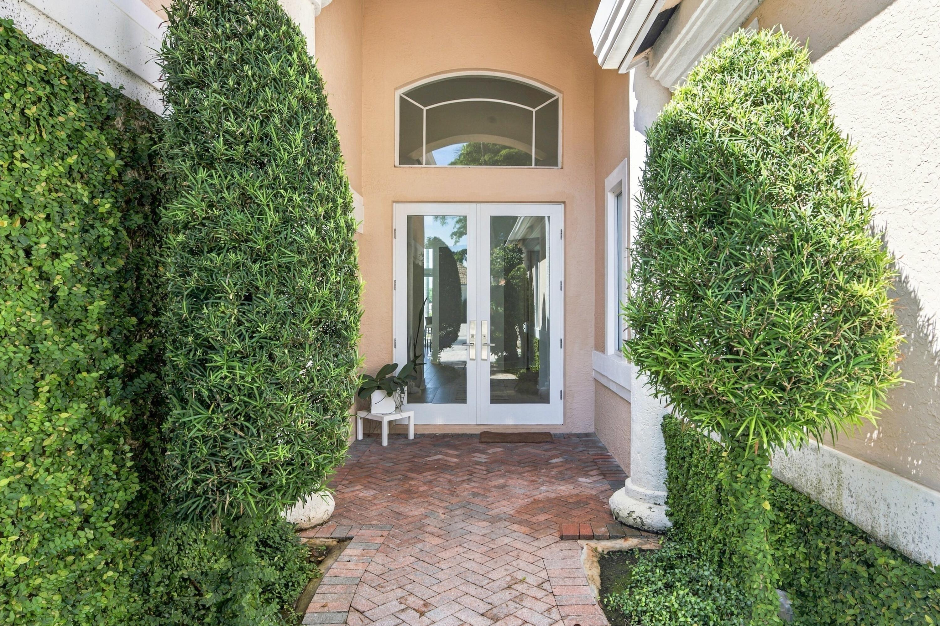 14334 Stroller, Wellington FL 33414