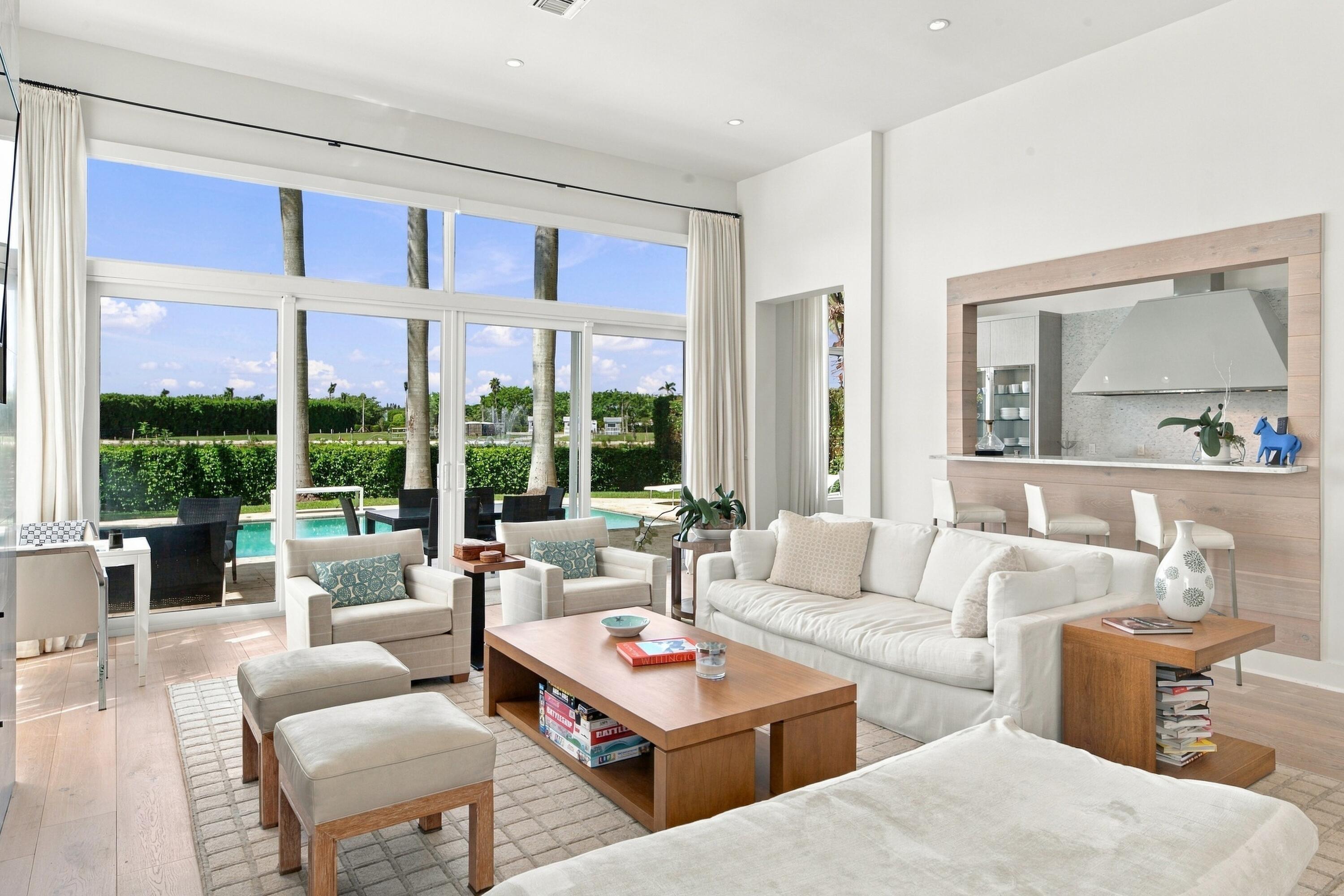 14334 Stroller, Wellington FL 33414