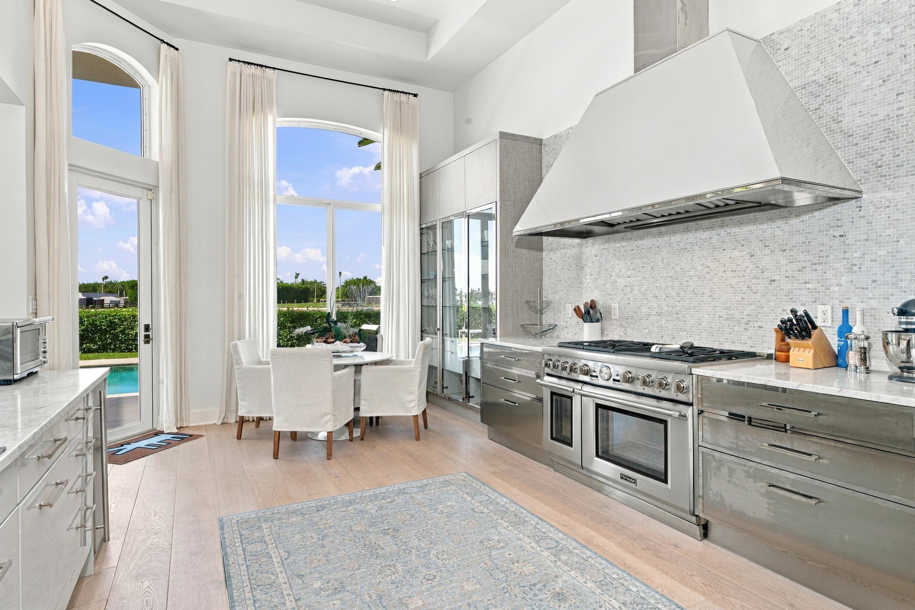 14334 Stroller, Wellington FL 33414