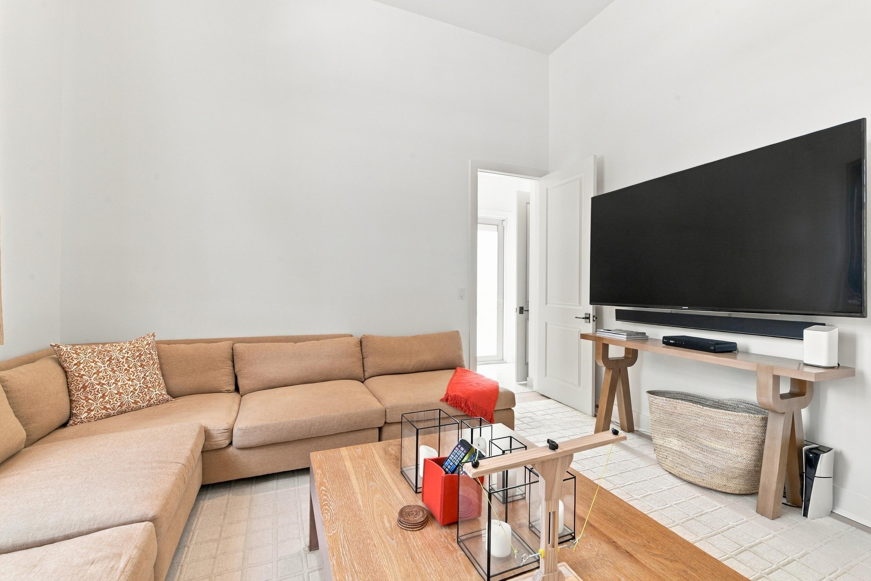 14334 Stroller, Wellington FL 33414