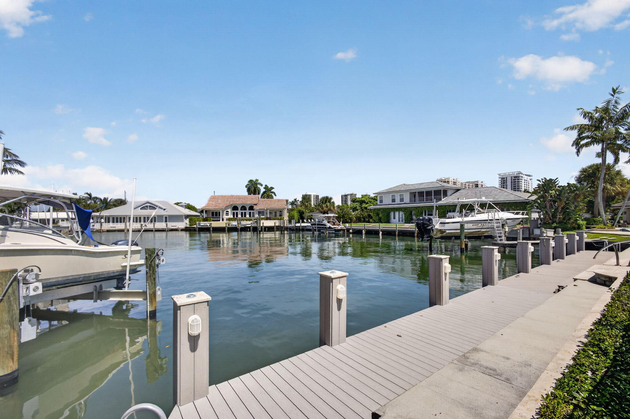1180 Singer, Riviera Beach FL 33404