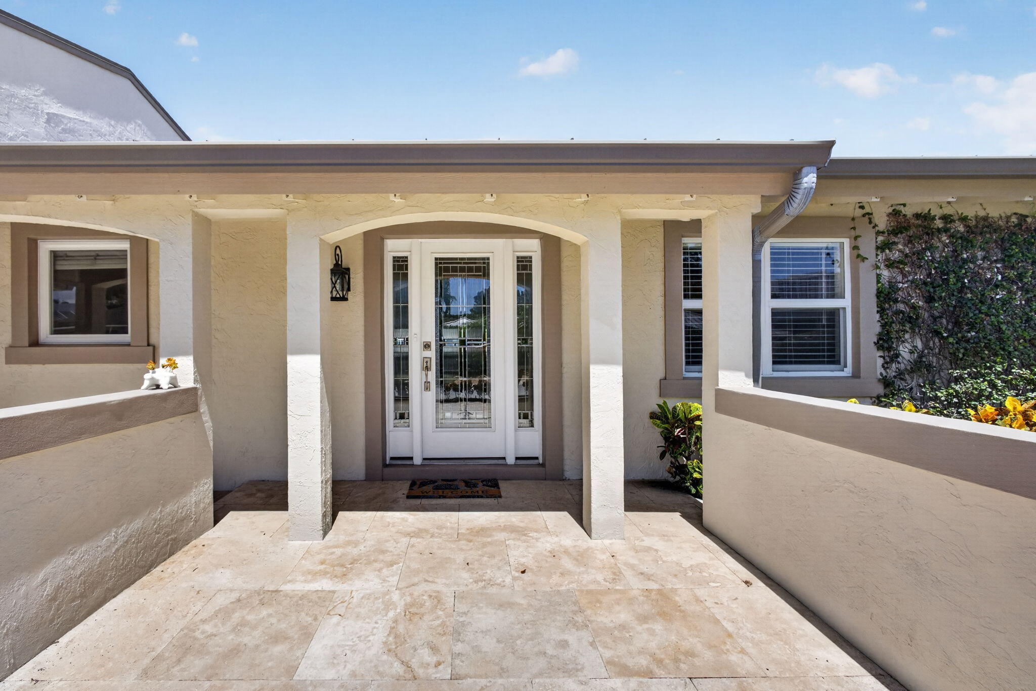 1180 Singer, Riviera Beach FL 33404