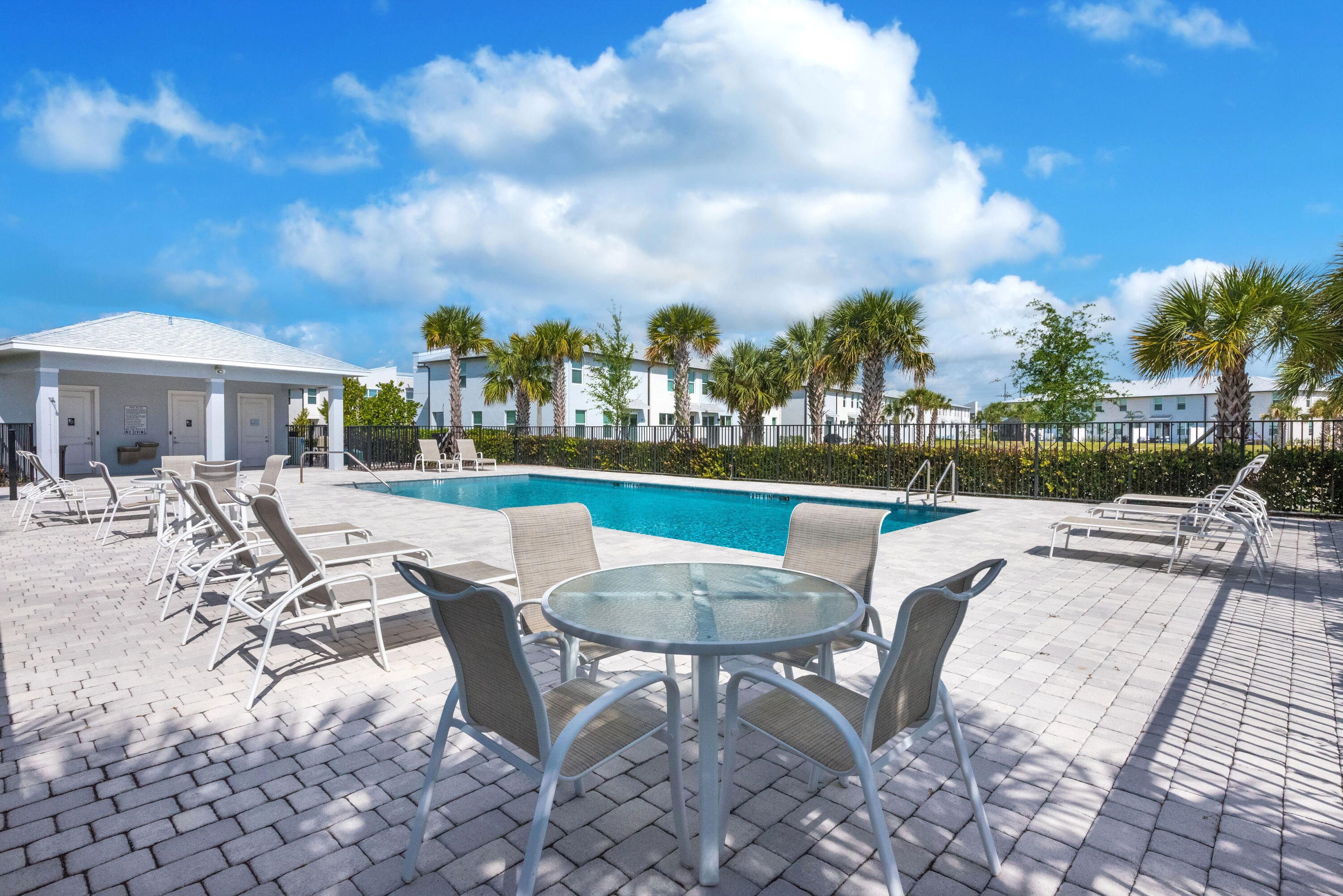 1645 Lindley, Mangonia Park FL 33407