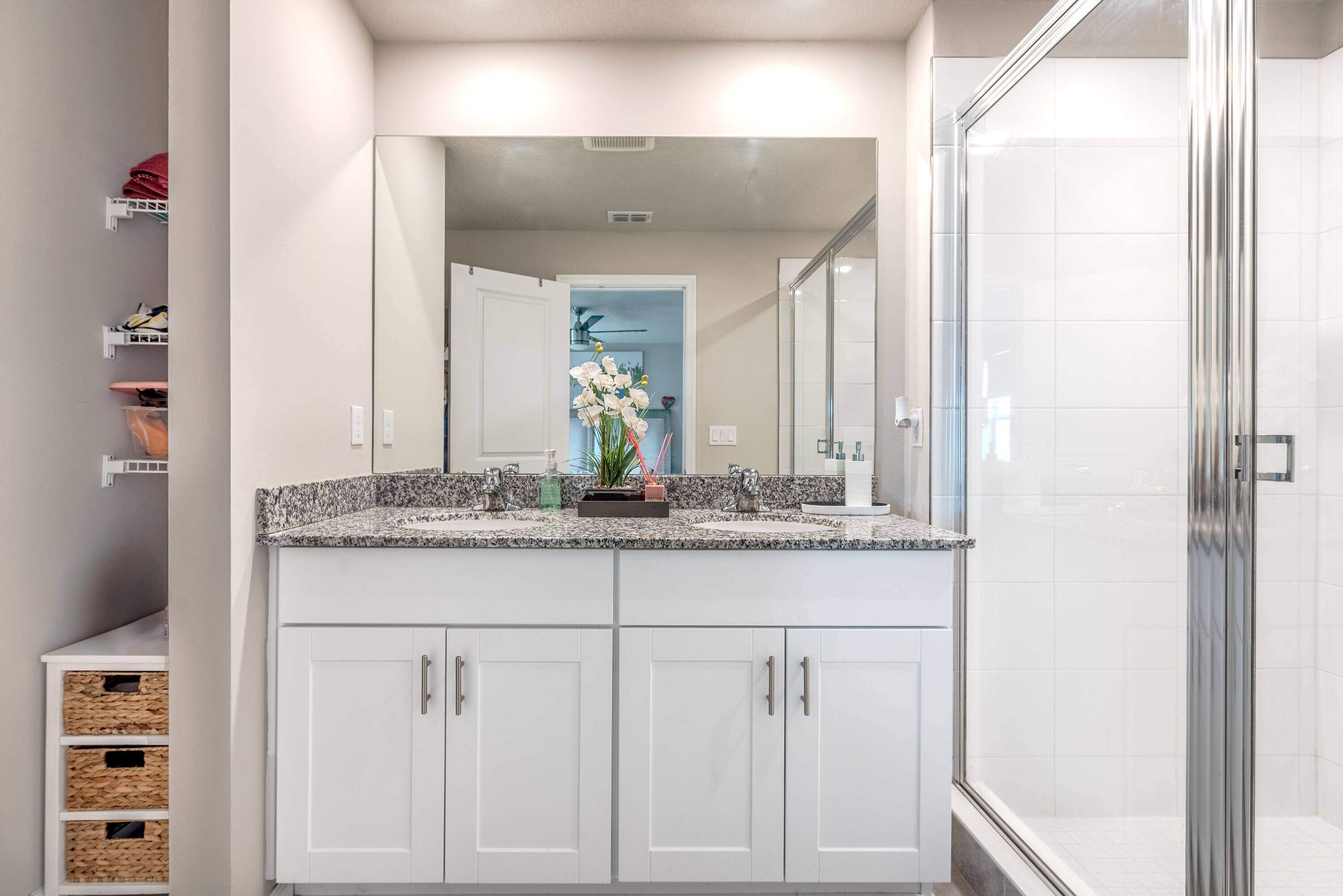 1645 Lindley, Mangonia Park FL 33407