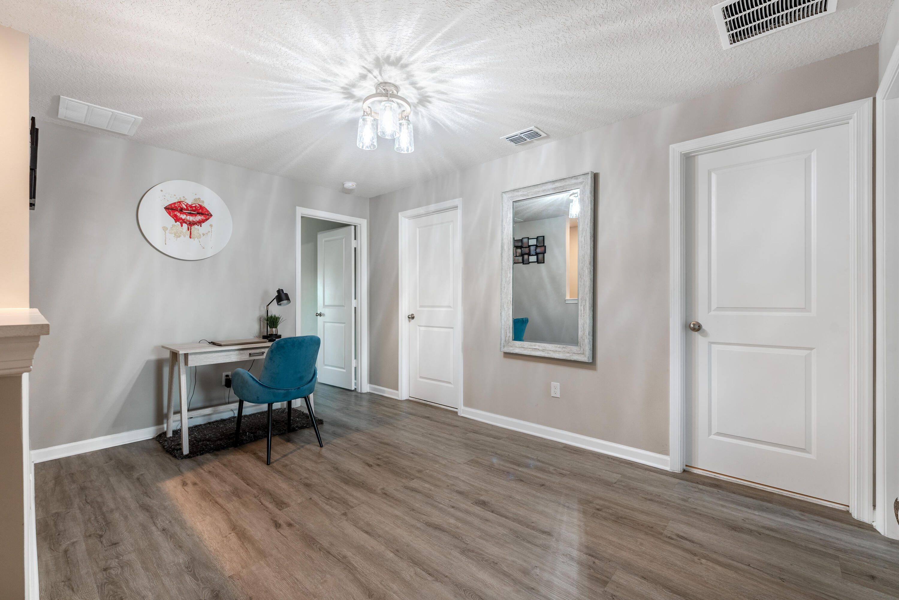 1645 Lindley, Mangonia Park FL 33407