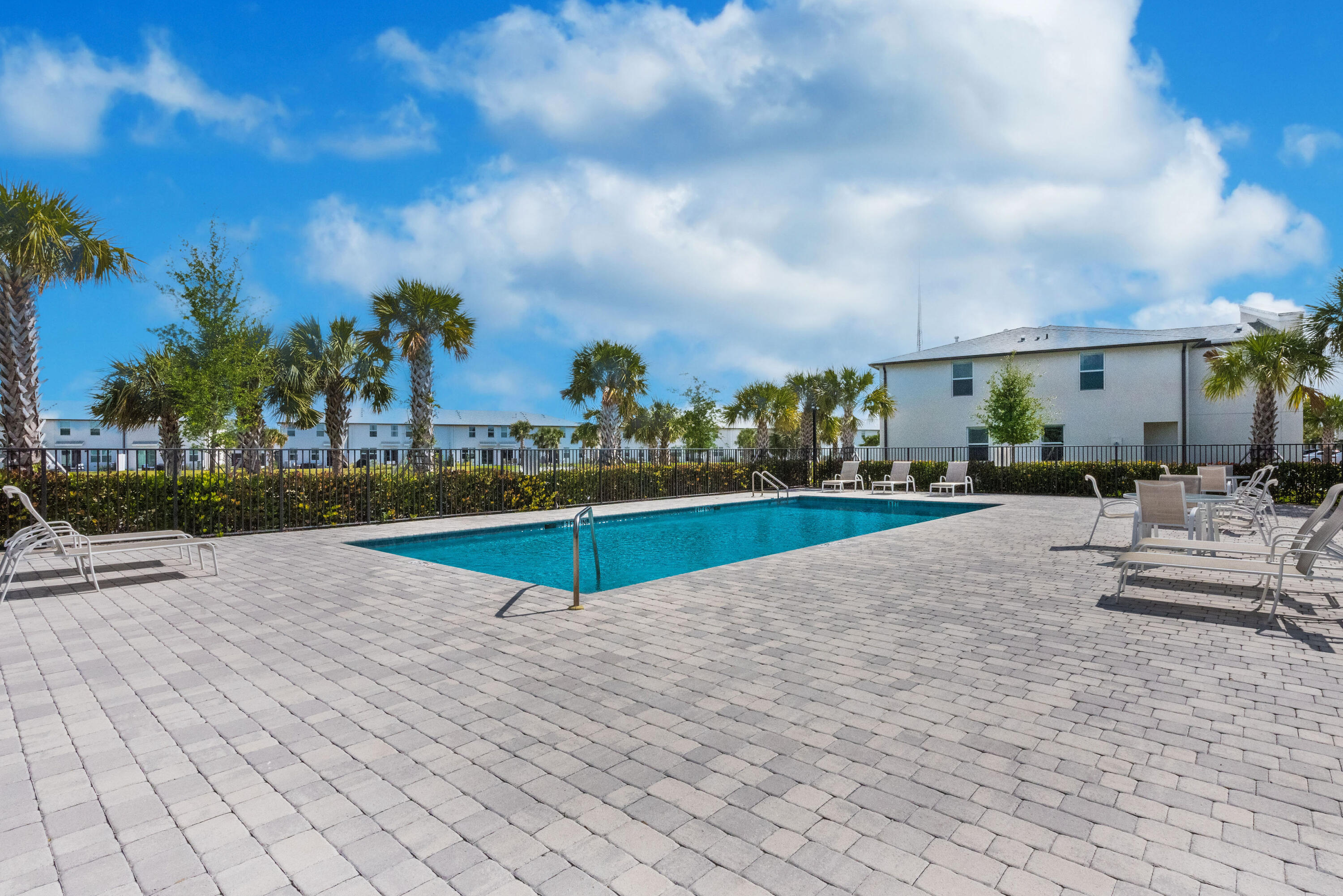 1645 Lindley, Mangonia Park FL 33407