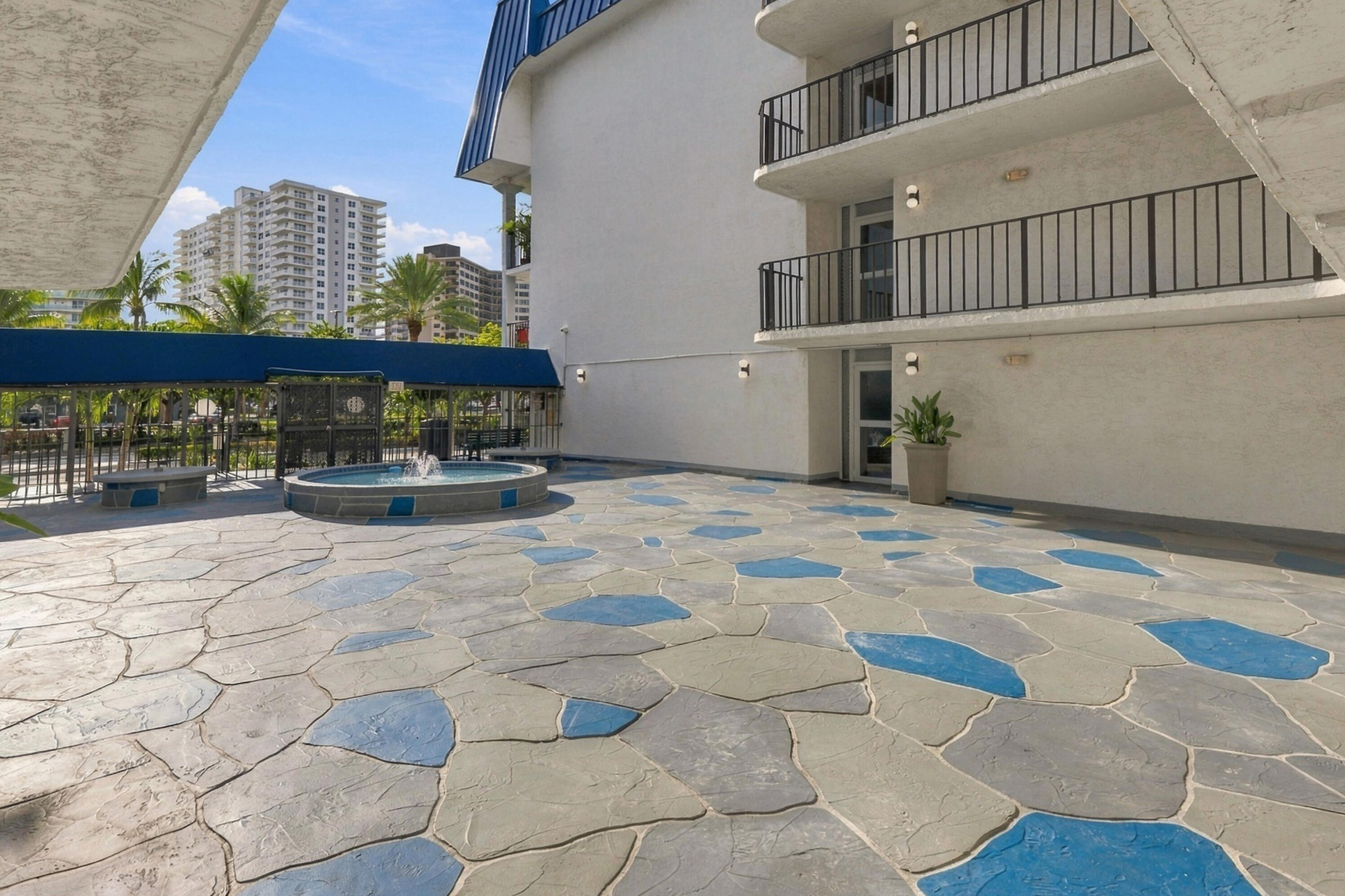 3909 N Ocean #410, Fort Lauderdale FL 33308
