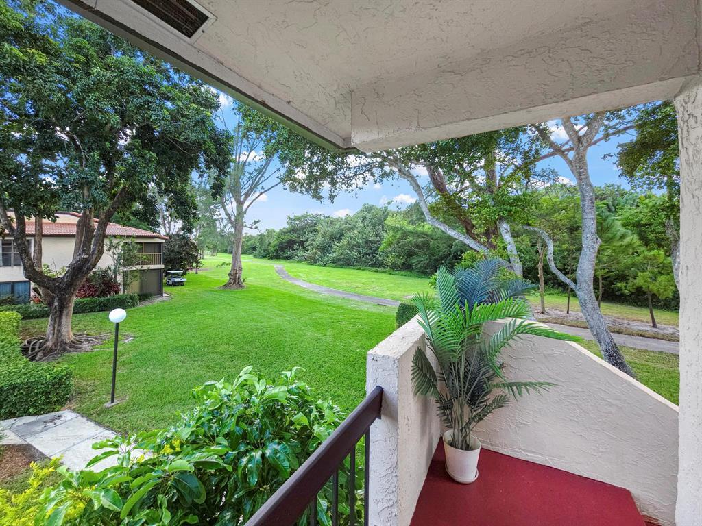 9286 Vista Del Lago #B, Boca Raton FL 33428