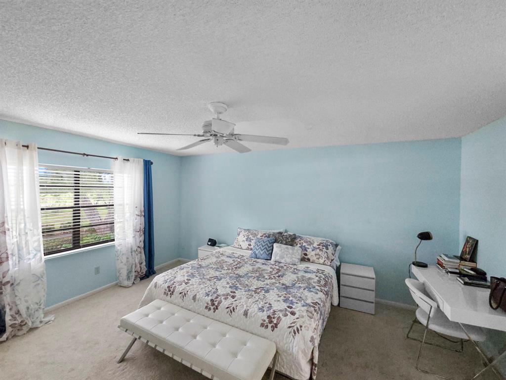9286 Vista Del Lago #B, Boca Raton FL 33428
