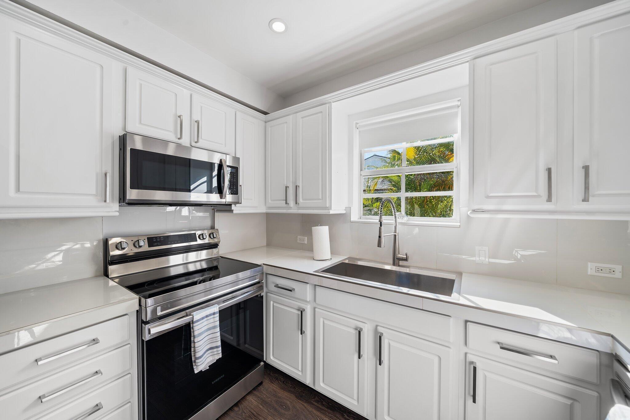 130 Yacht Club #2, North Palm Beach FL 33408