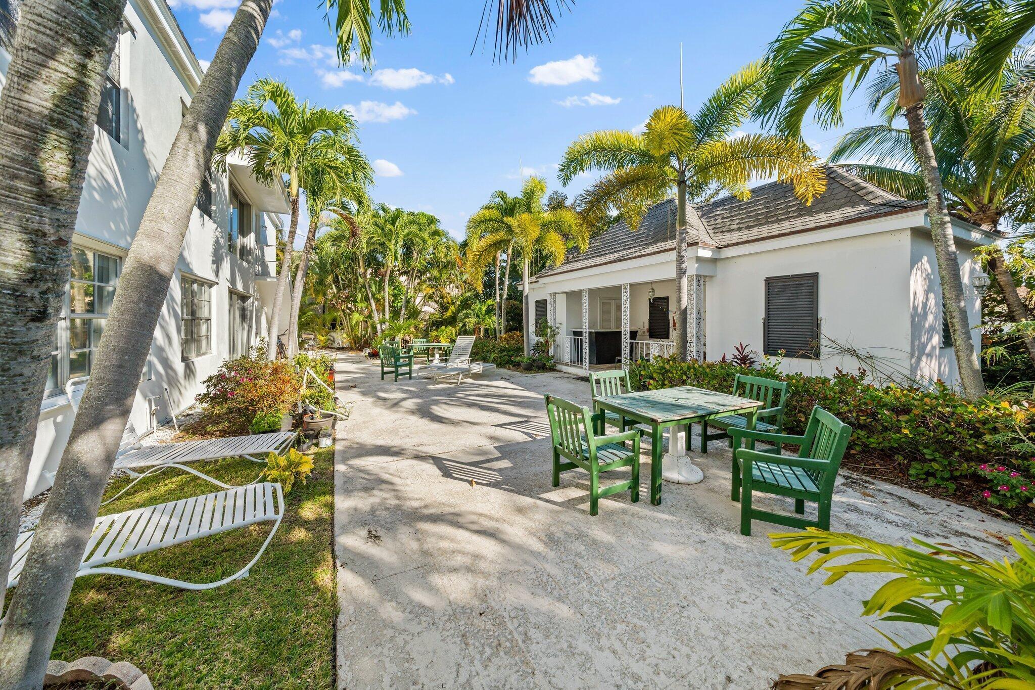 130 Yacht Club #2, North Palm Beach FL 33408