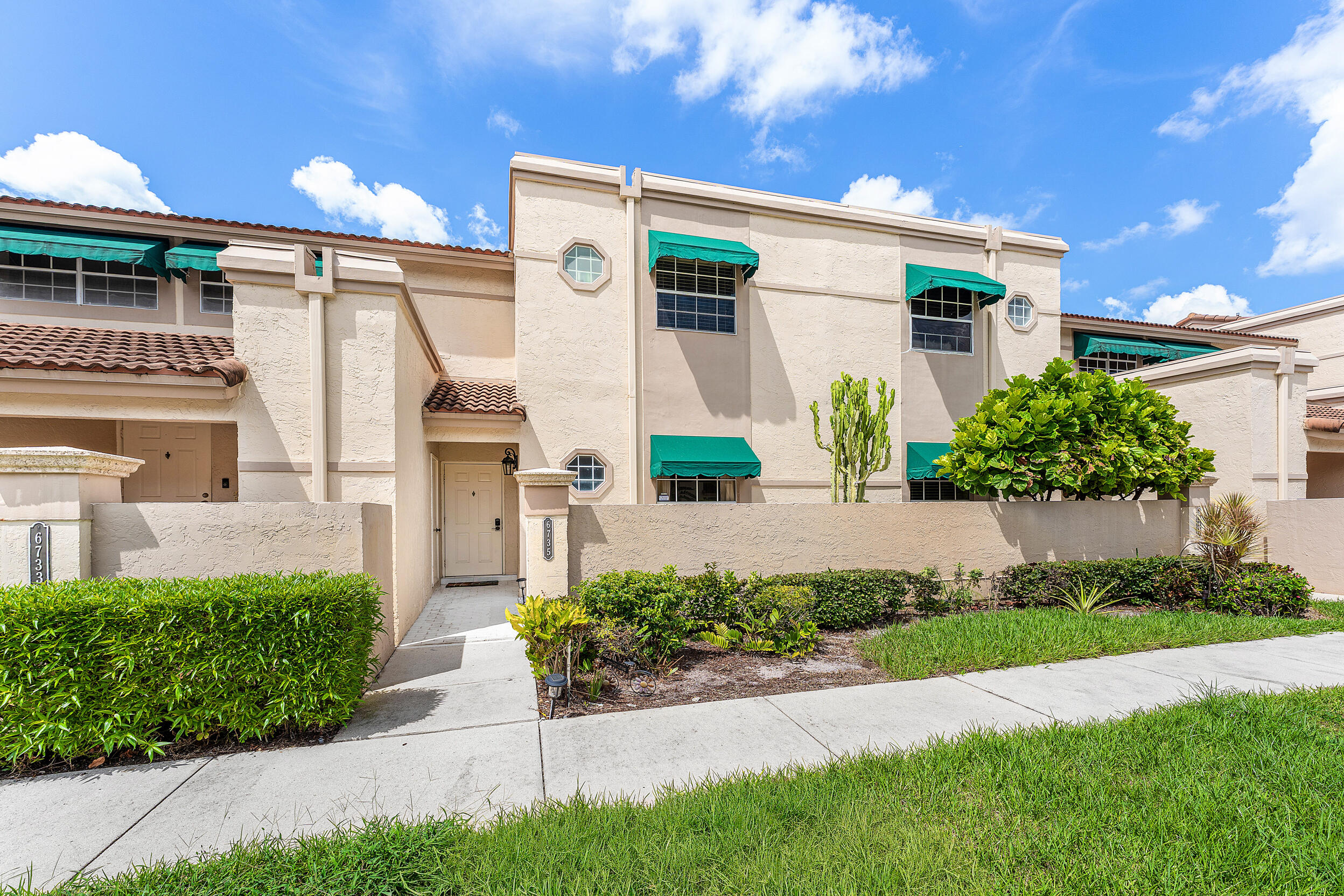 6735 Via Regina, Boca Raton FL 33433