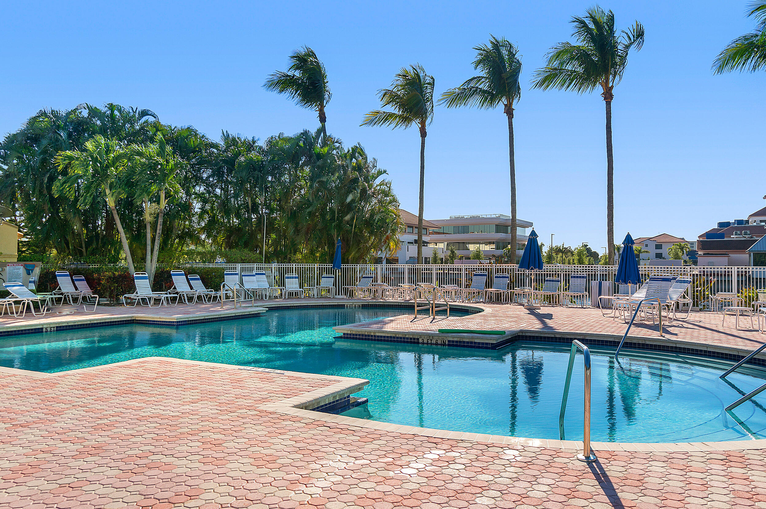 6735 Via Regina, Boca Raton FL 33433