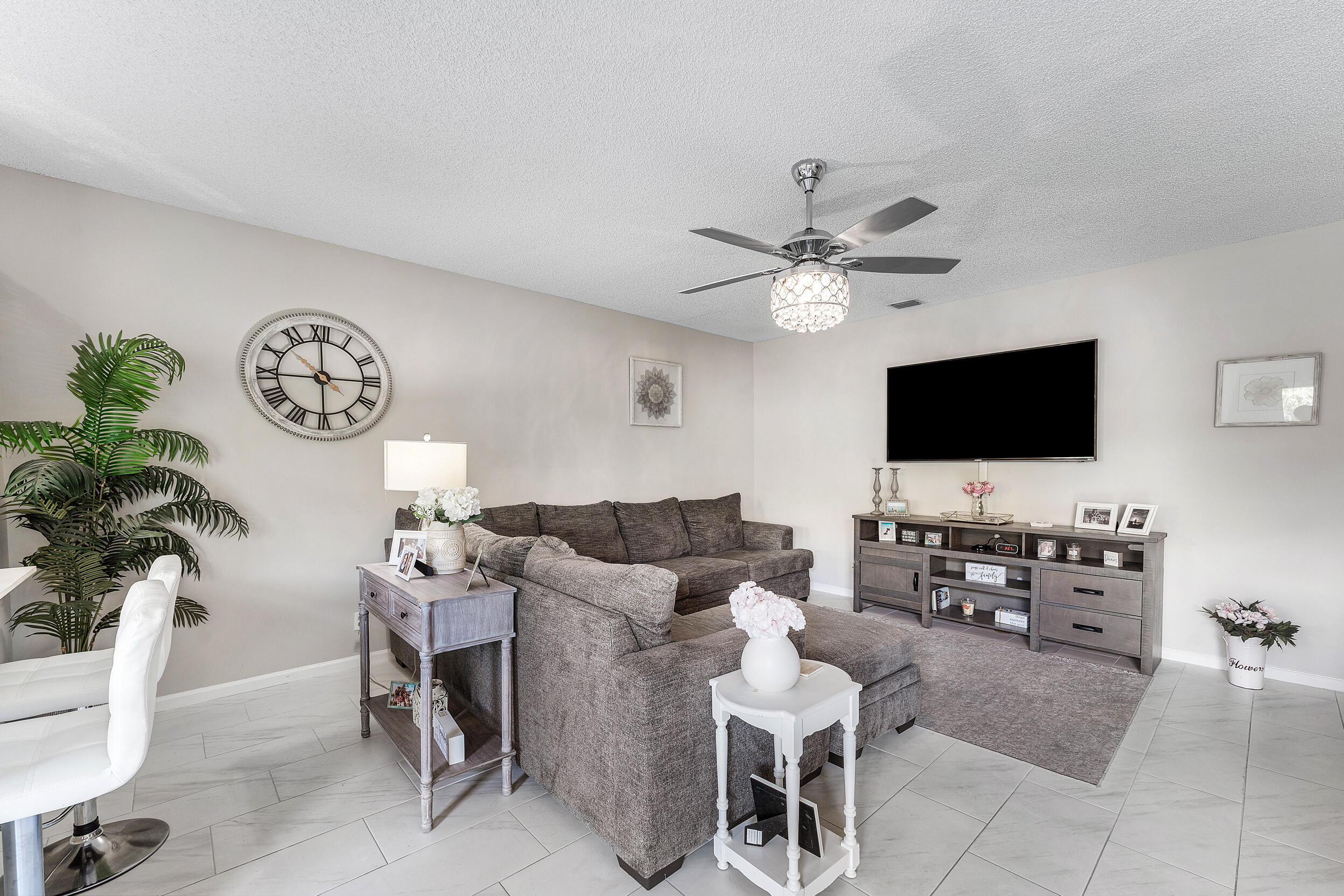 6735 Via Regina, Boca Raton FL 33433
