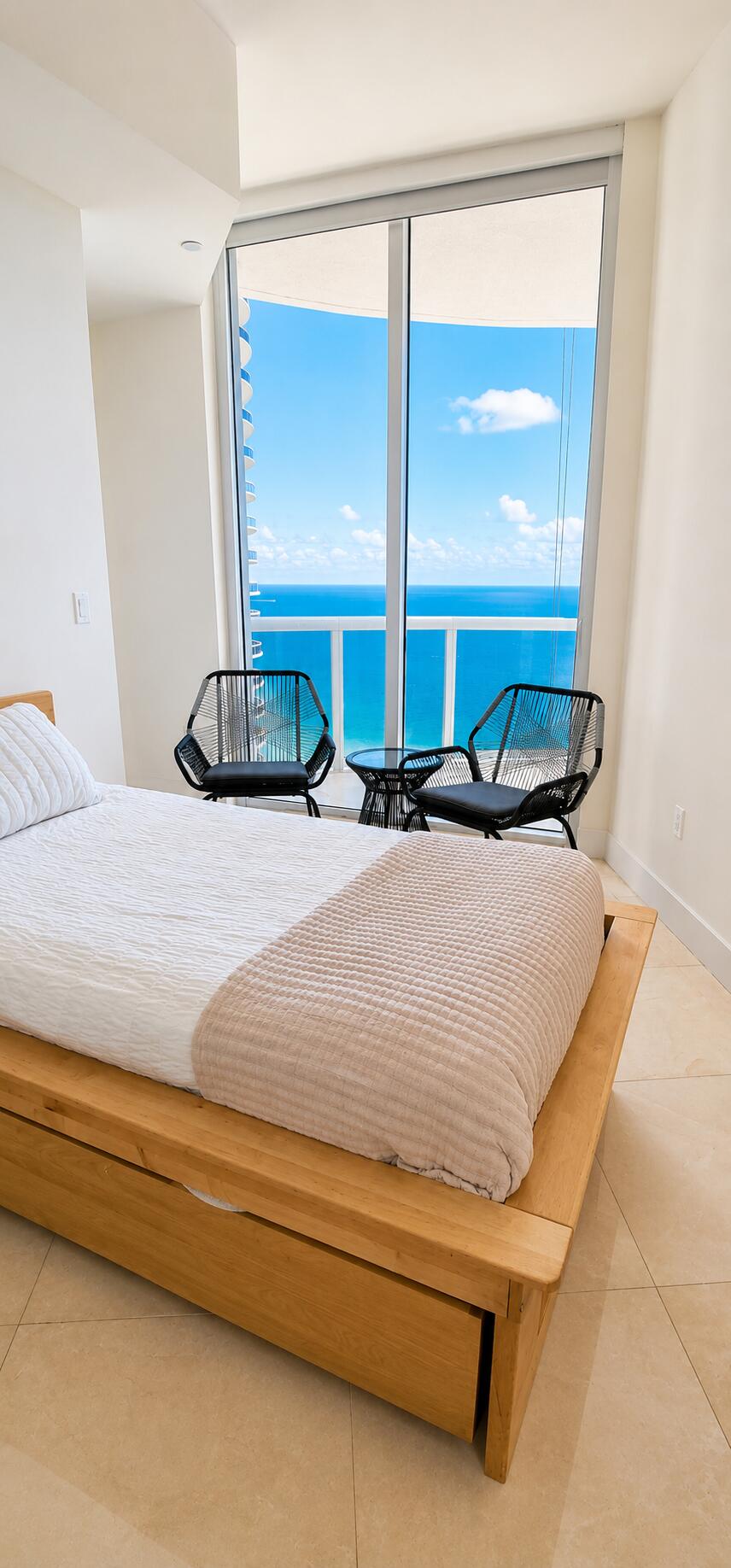 15901 COLLINS #2603, Sunny Isles Beach FL 33160