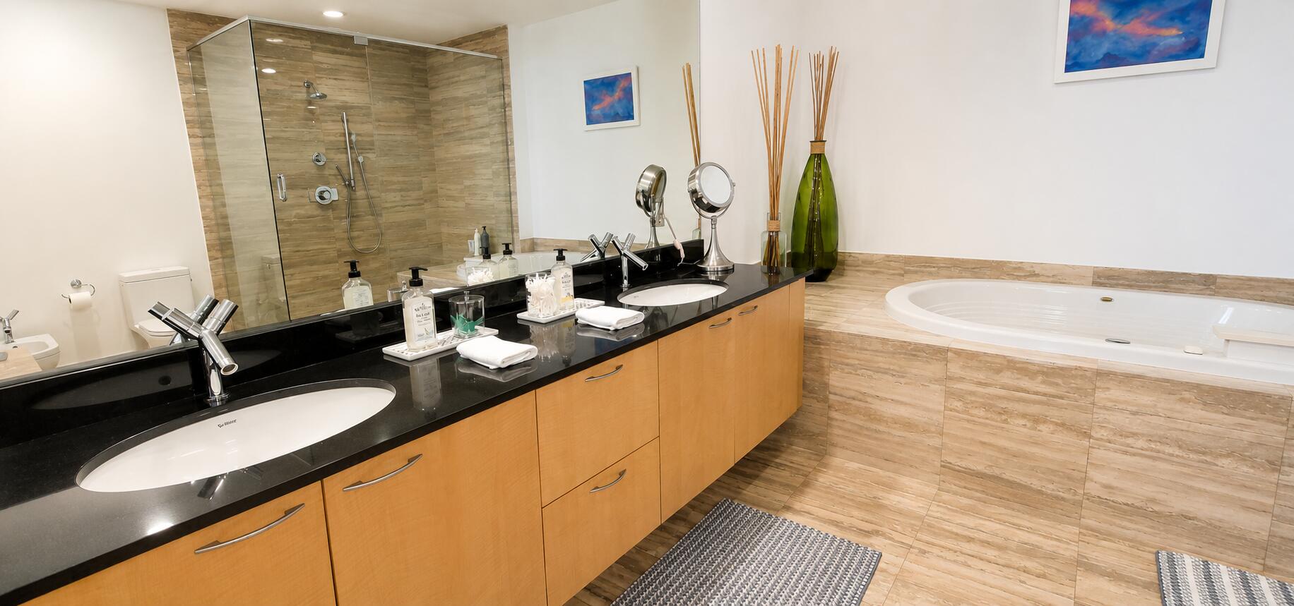 15901 COLLINS #2603, Sunny Isles Beach FL 33160
