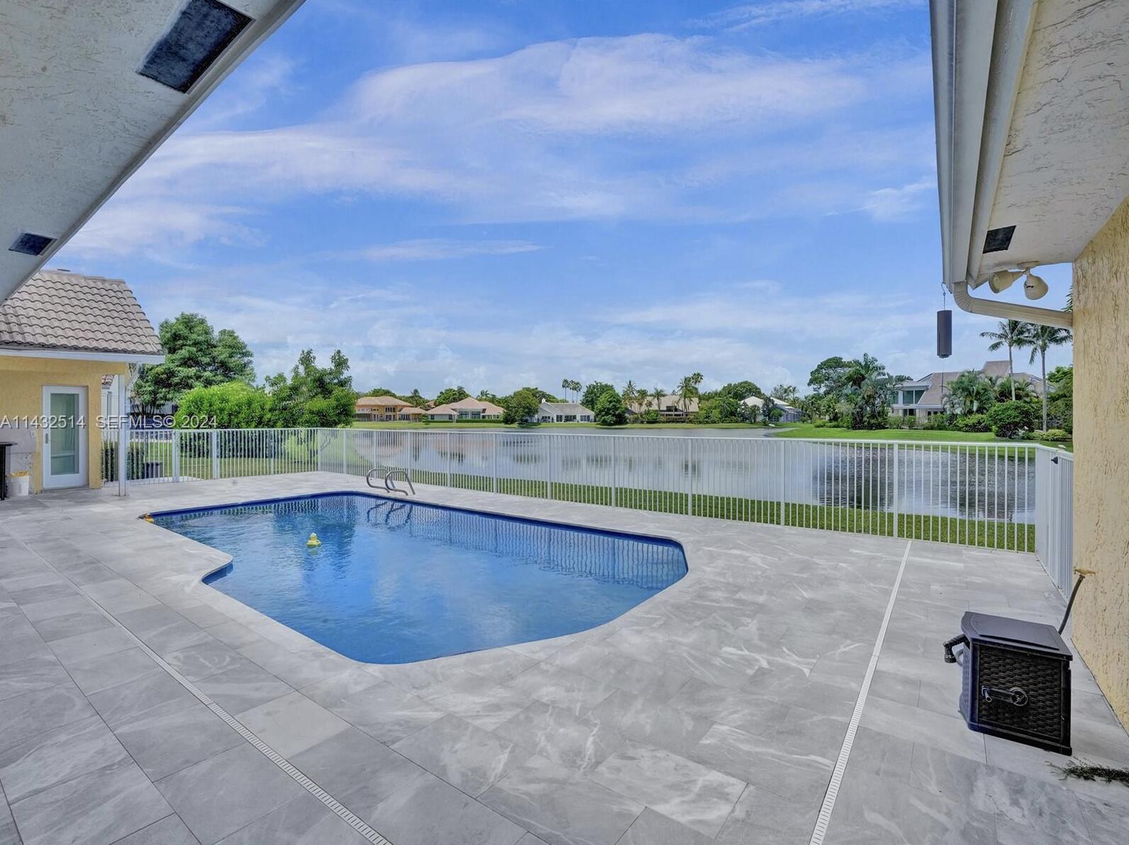 4495 WOODFIELD, Boca Raton FL 33434