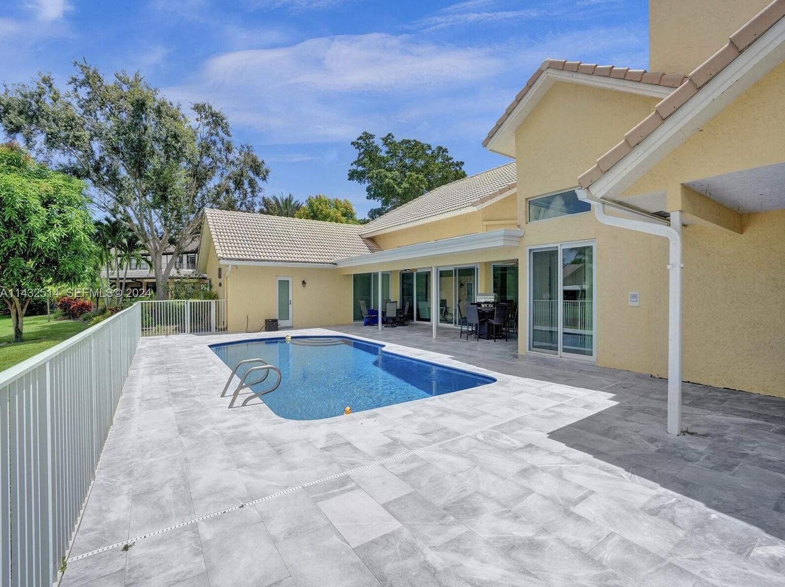 4495 WOODFIELD, Boca Raton FL 33434