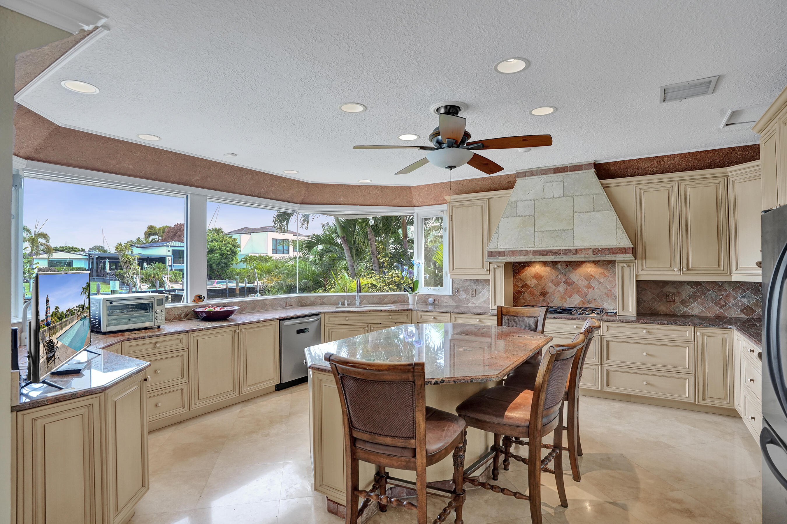2875 NE 25th, Fort Lauderdale FL 33305