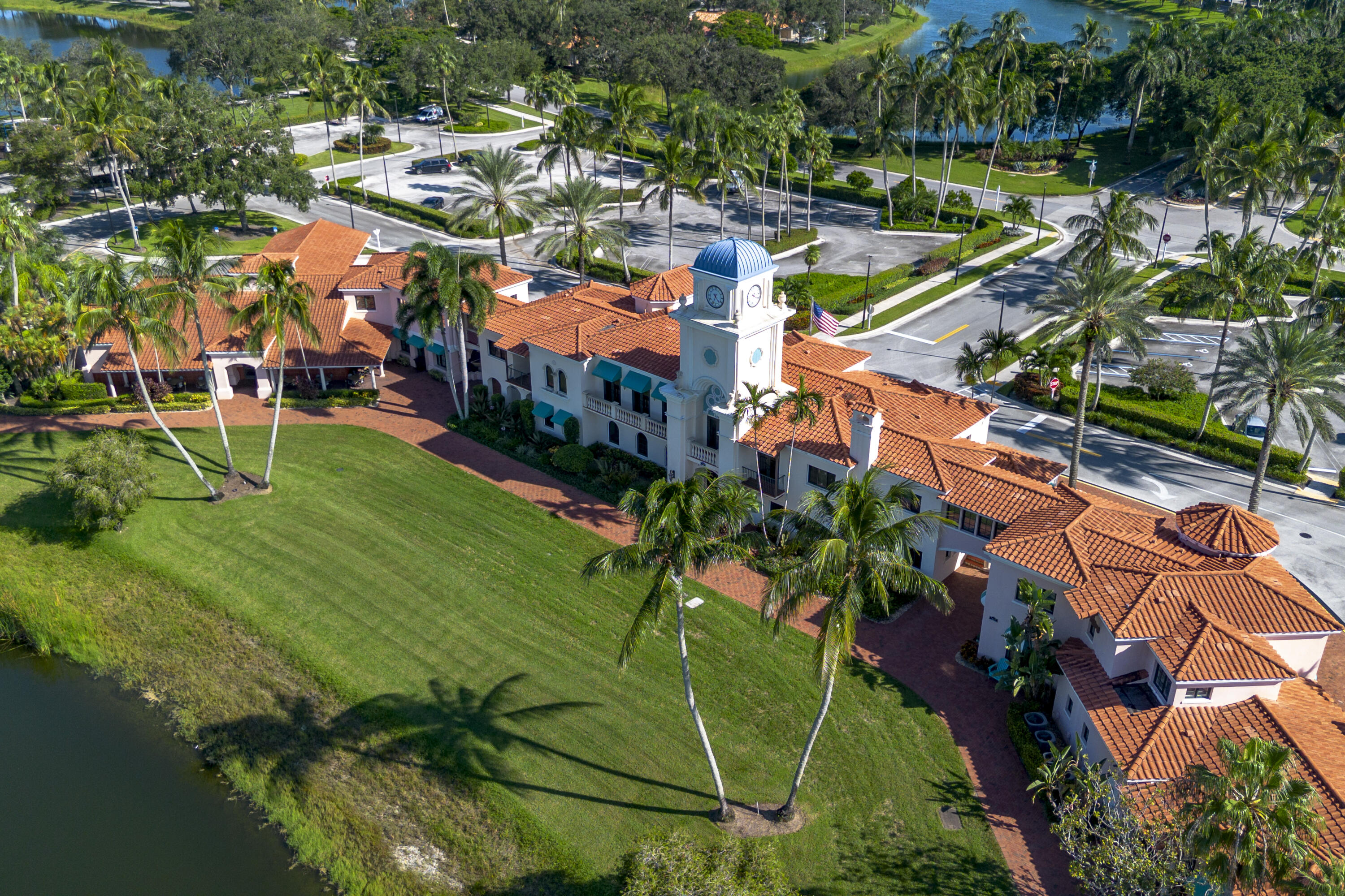 2136 Tigris, West Palm Beach FL 33411