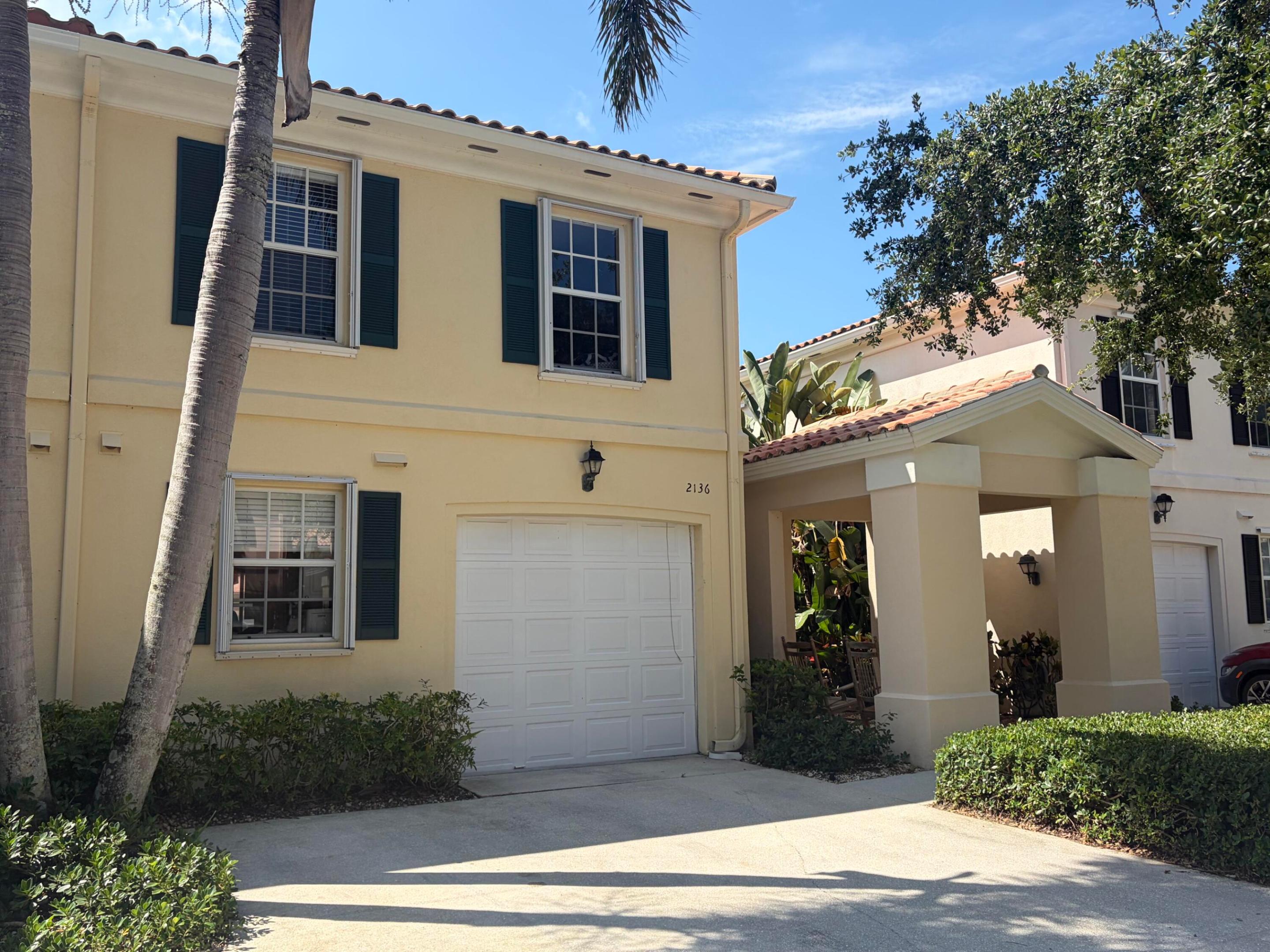 2136 Tigris, West Palm Beach FL 33411