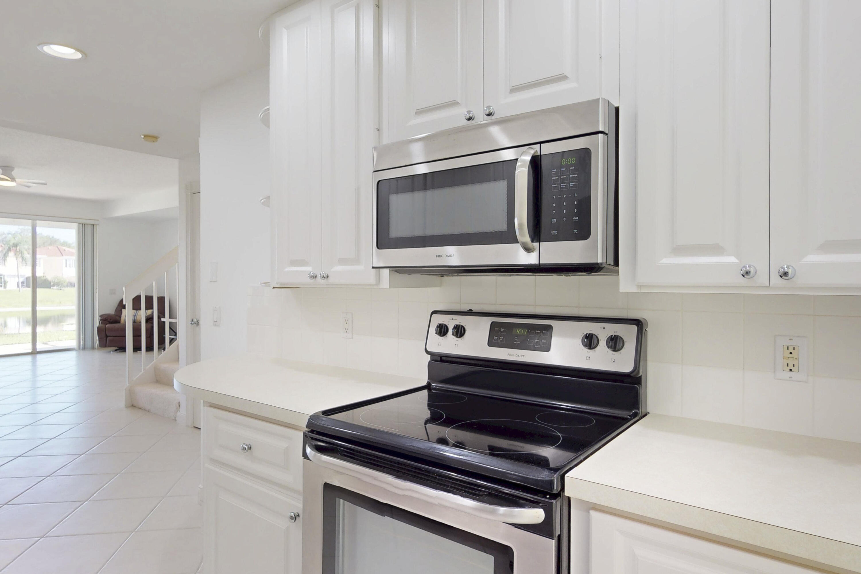 2136 Tigris, West Palm Beach FL 33411