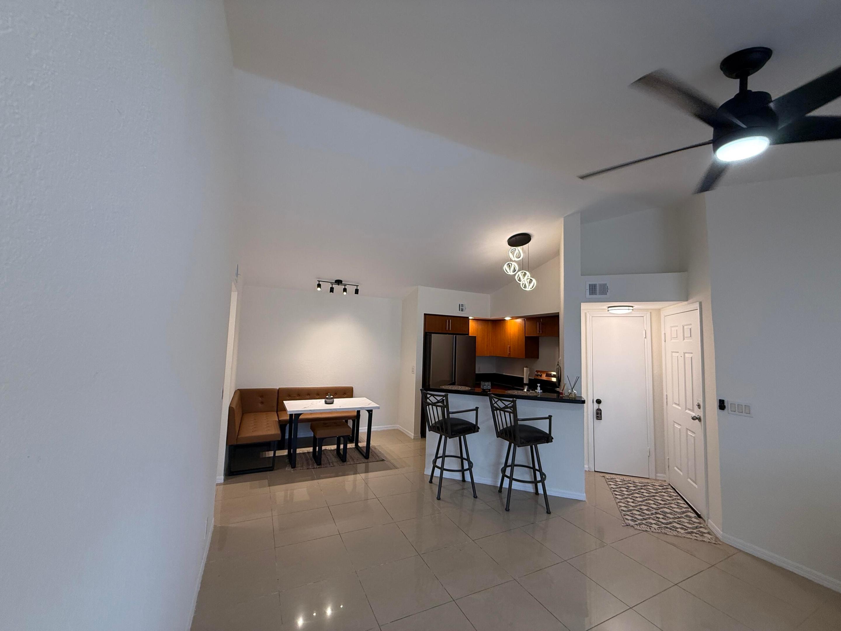 3410 PINEWALK #821, Margate FL 33063