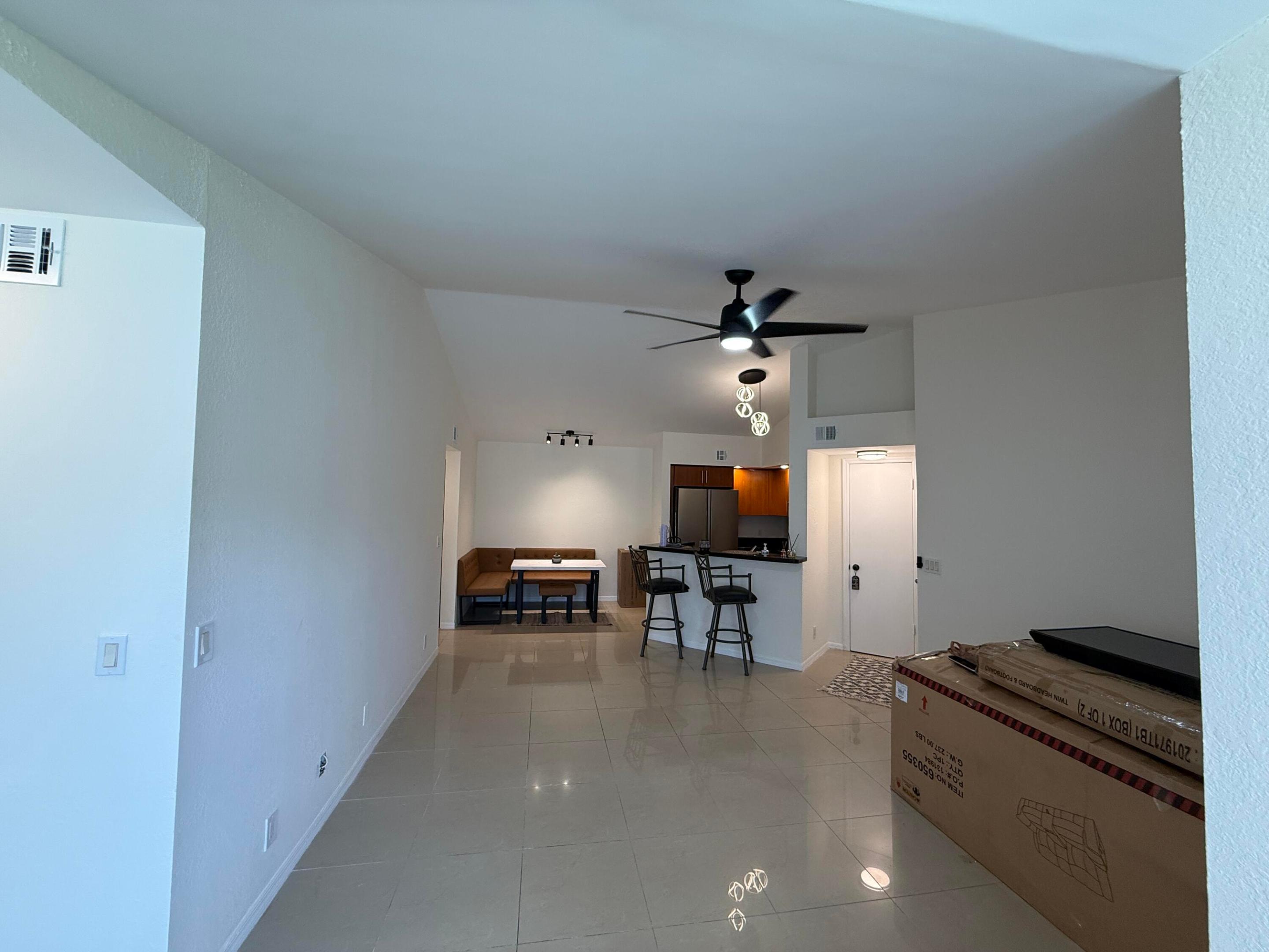 3410 PINEWALK #821, Margate FL 33063