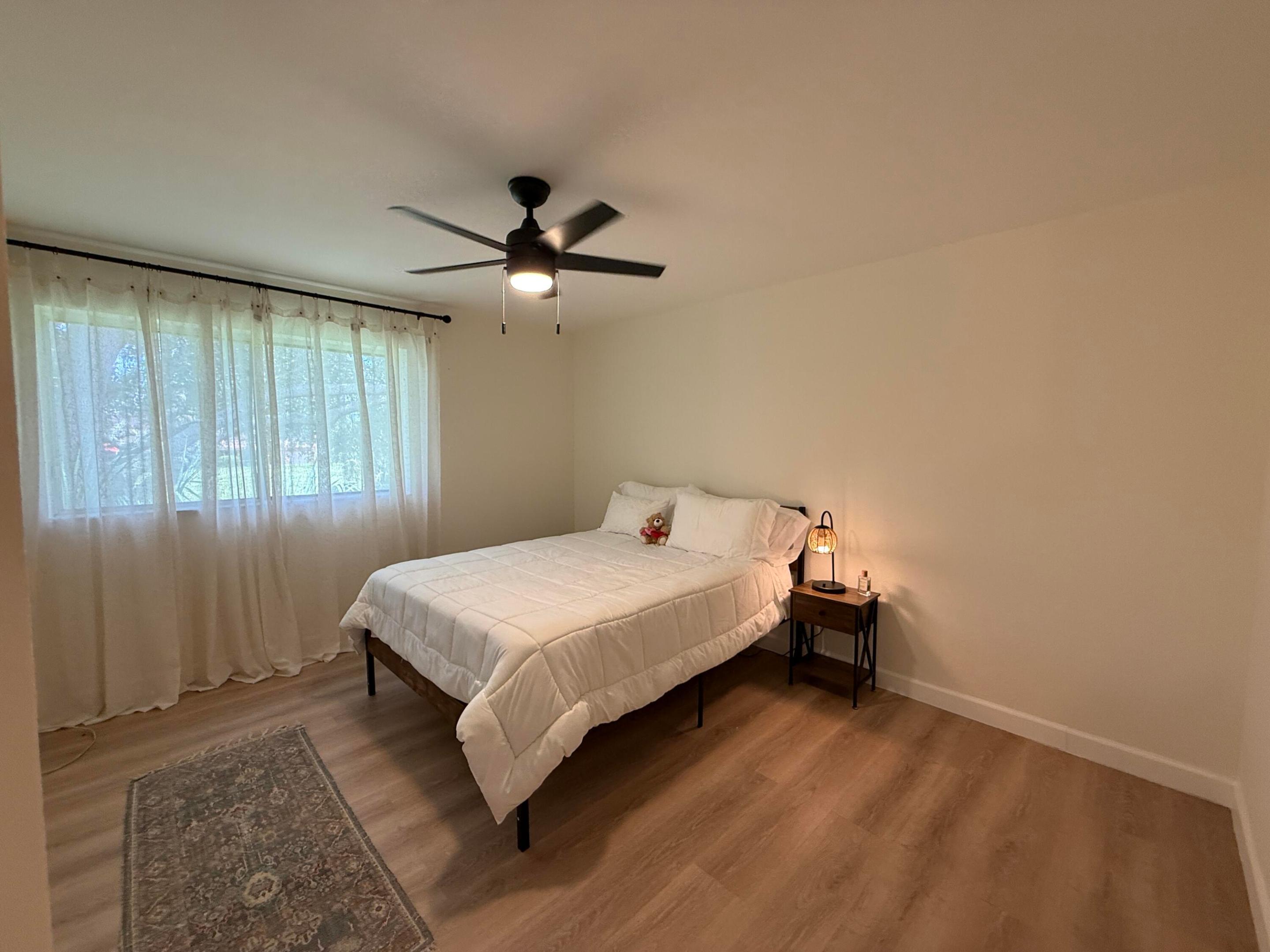 3410 PINEWALK #821, Margate FL 33063
