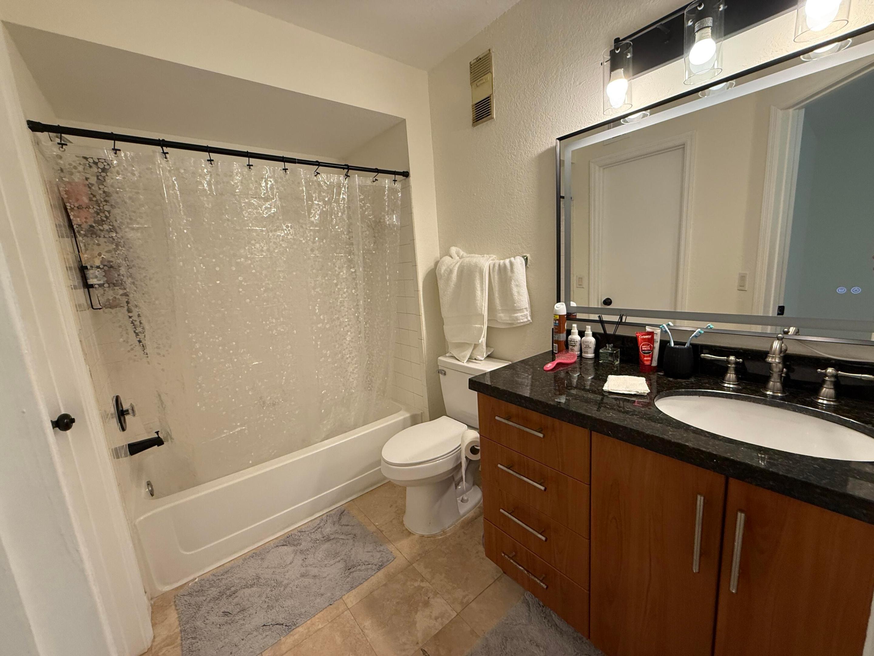 3410 PINEWALK #821, Margate FL 33063