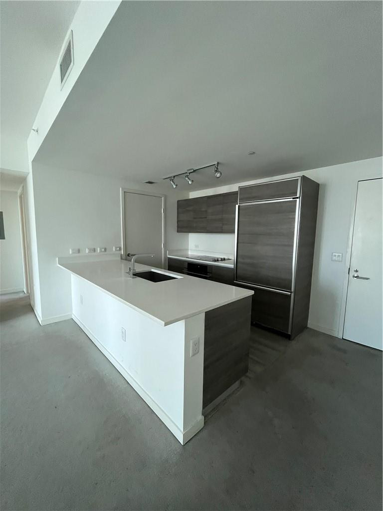 1100 S MIAMI #2204, Miami FL 33130